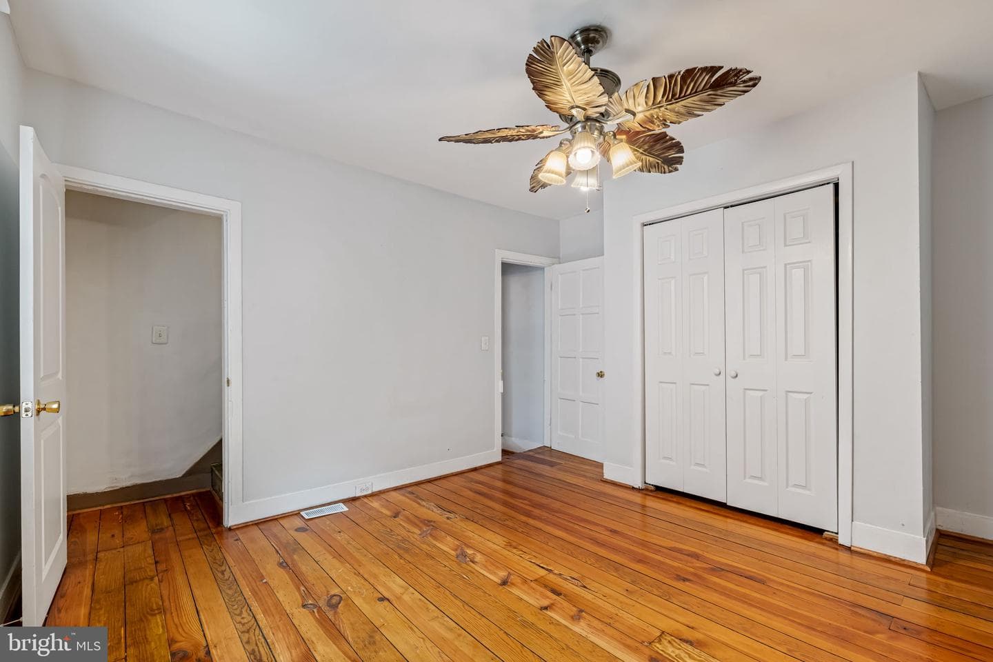 3723 Falls Road photo 23
