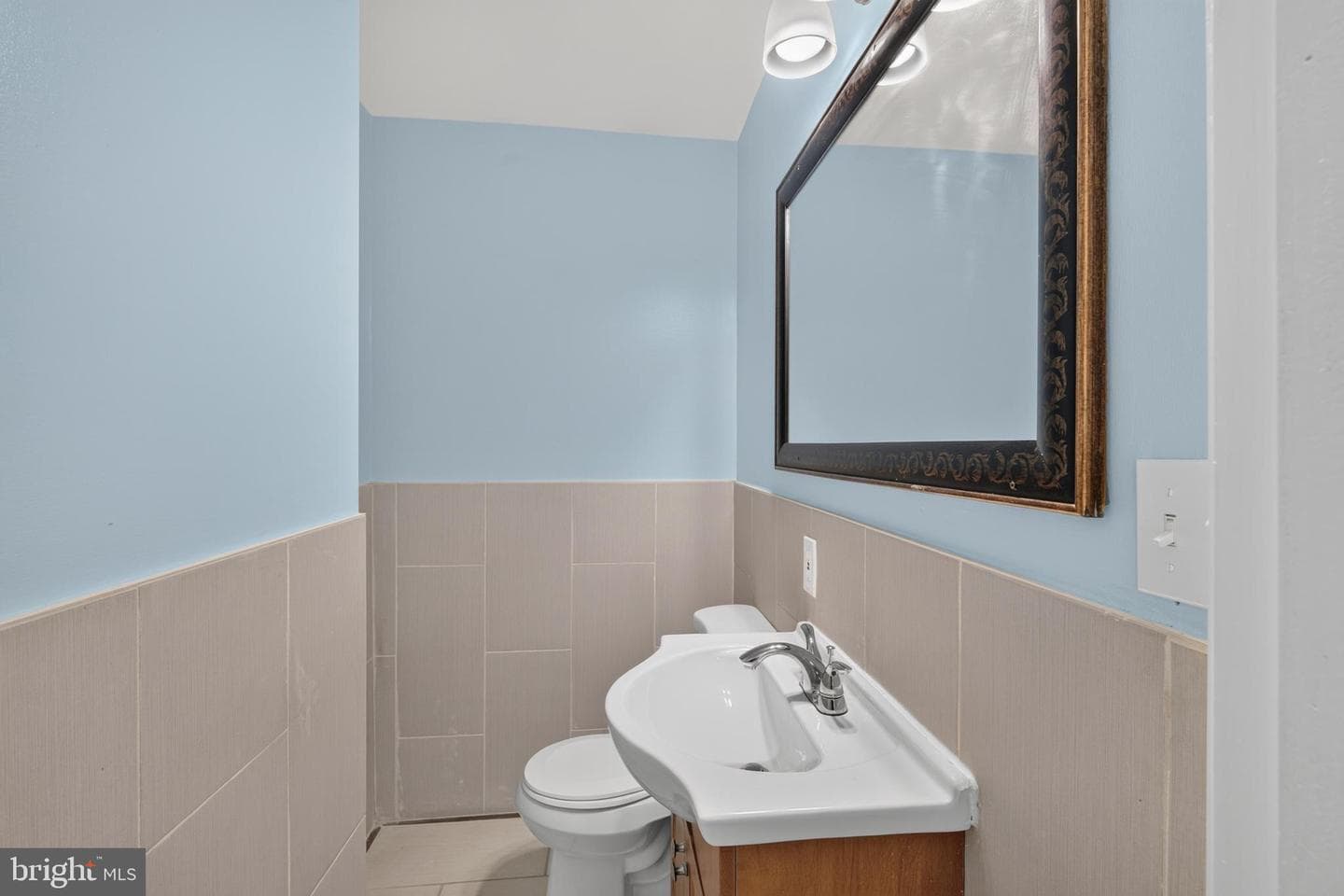 214 S Augusta Avenue photo 31