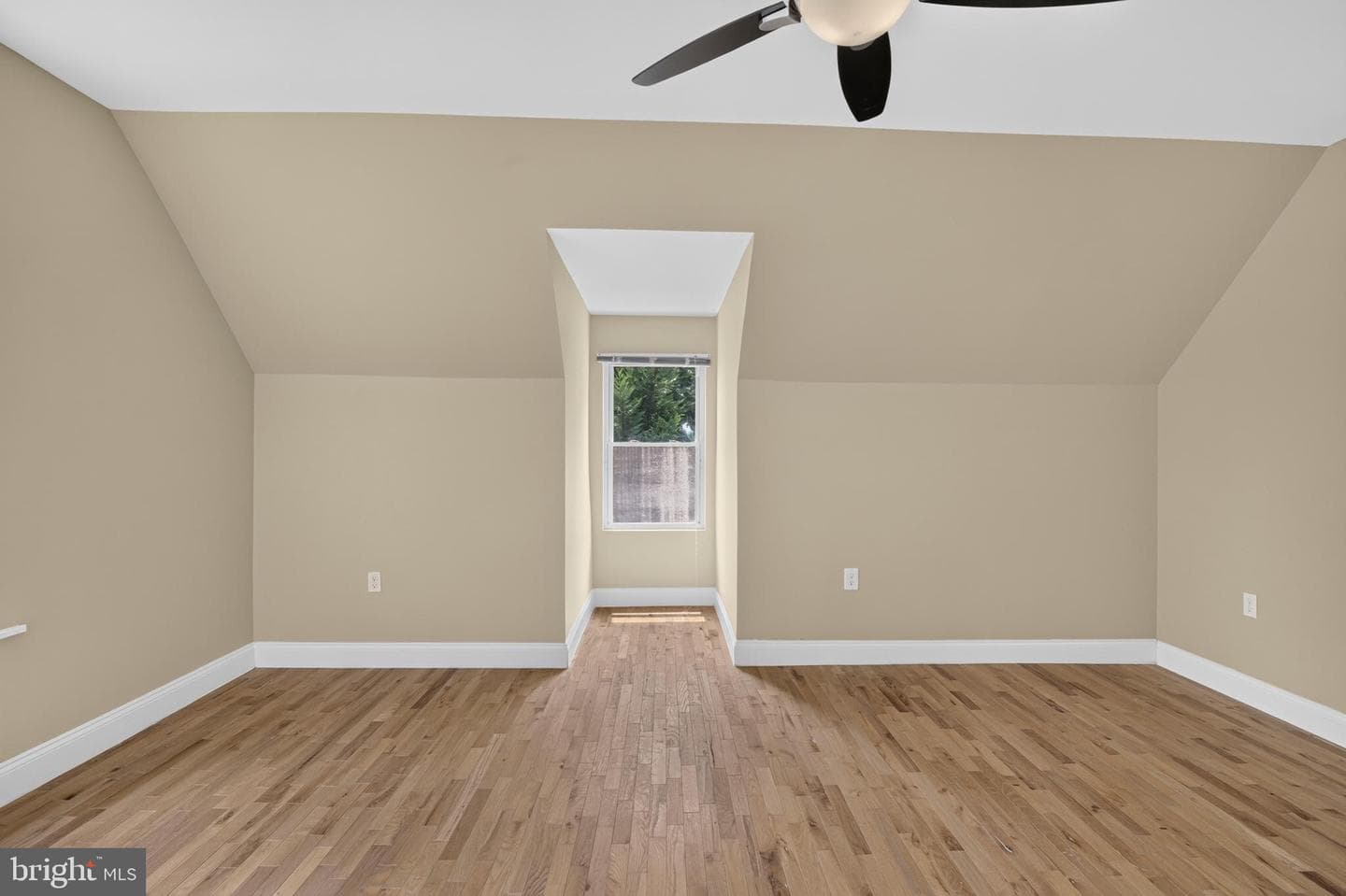 214 S Augusta Avenue photo 40