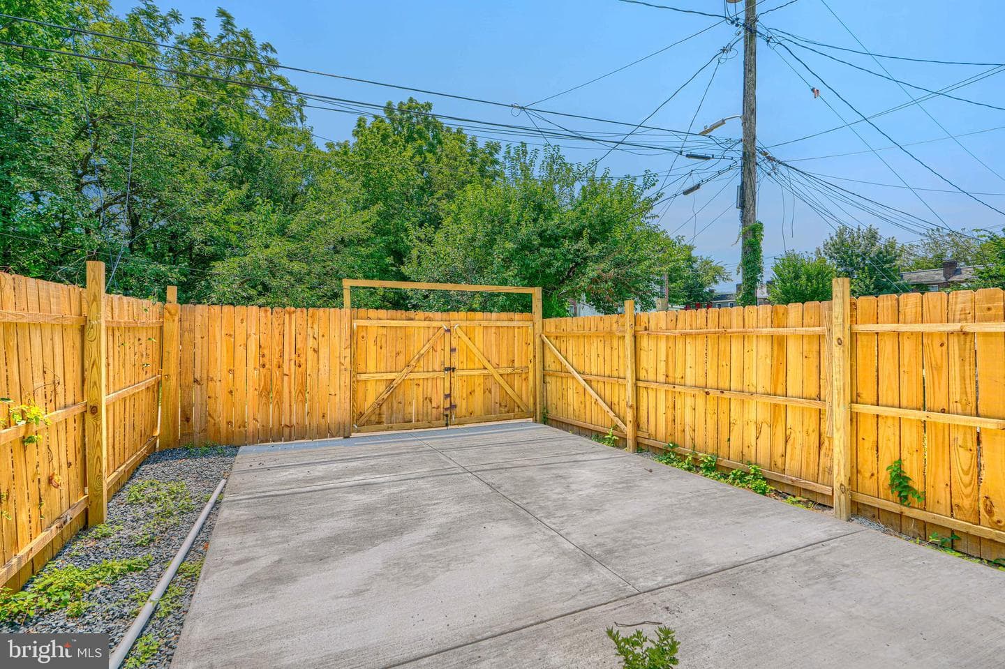 3023 W Garrison Avenue photo 40