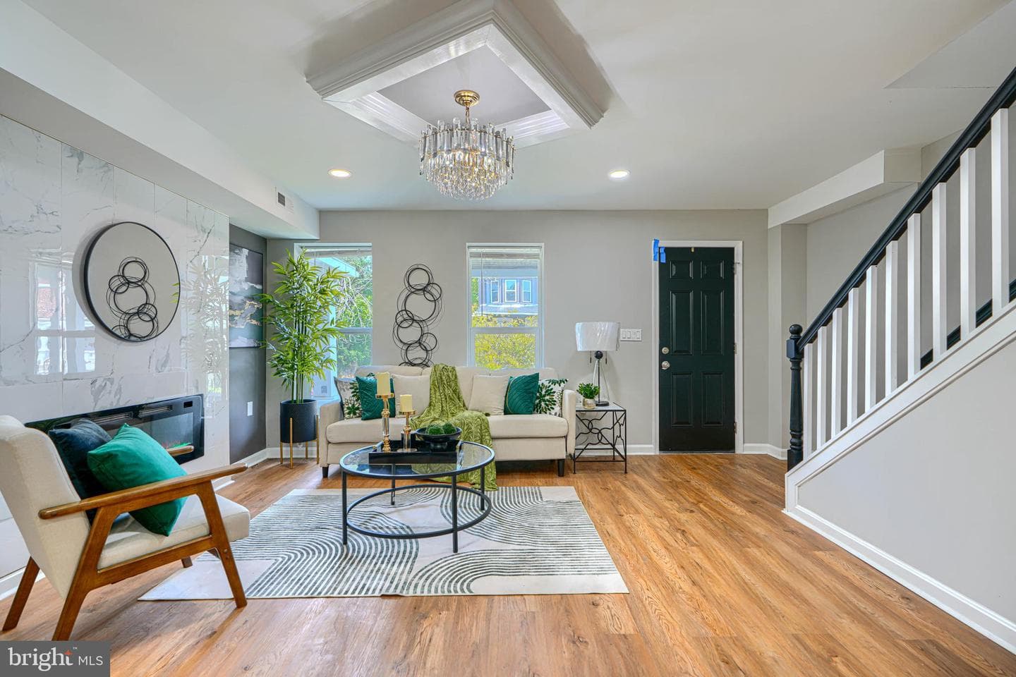 3023 W Garrison Avenue photo 6