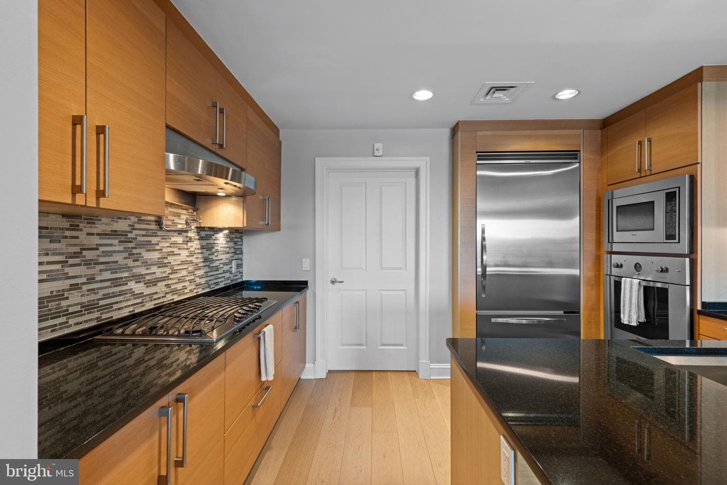 801 Key Highway #t-70 photo 15