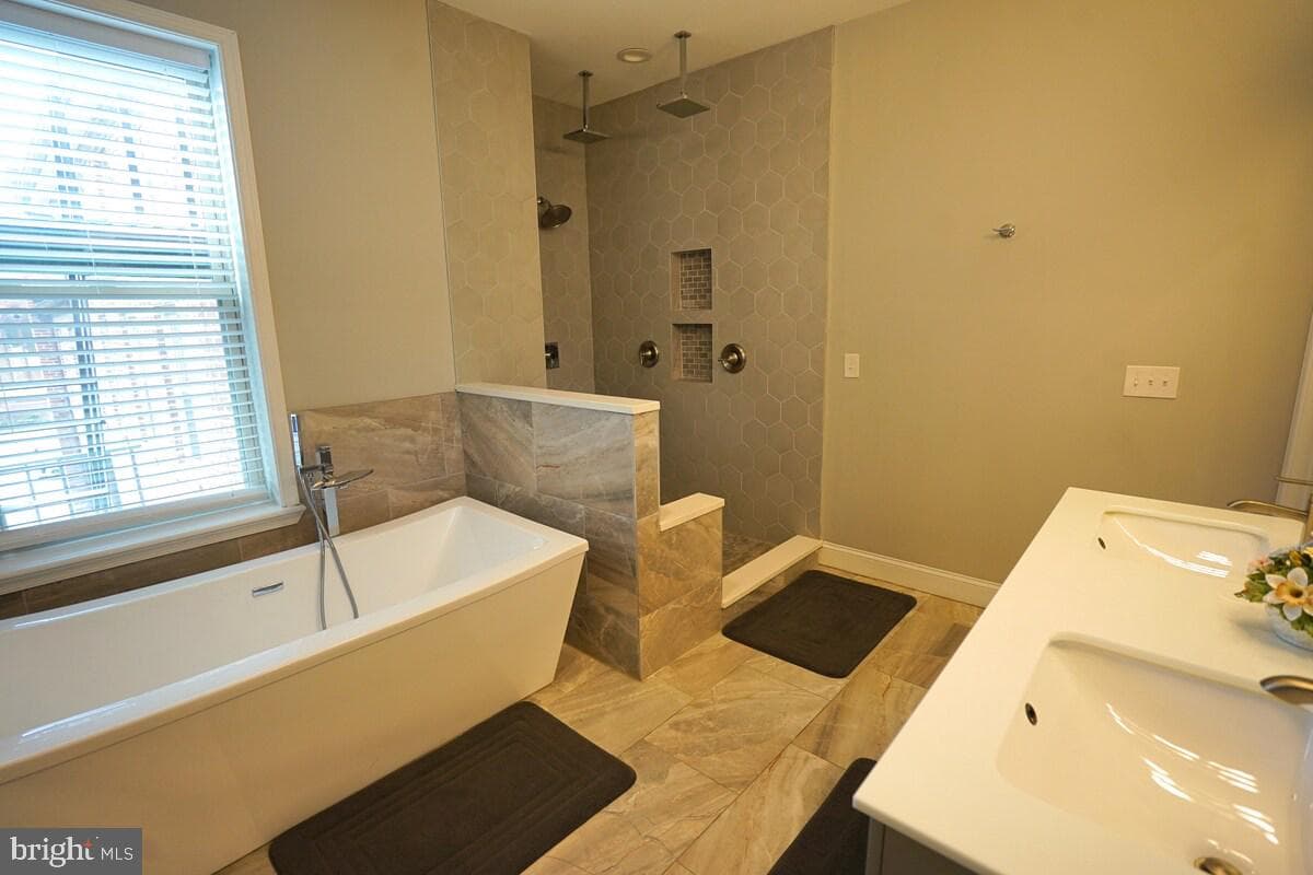 1505 E Baltimore Street E photo 12