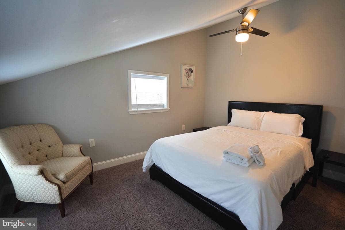 1505 E Baltimore Street E photo 17