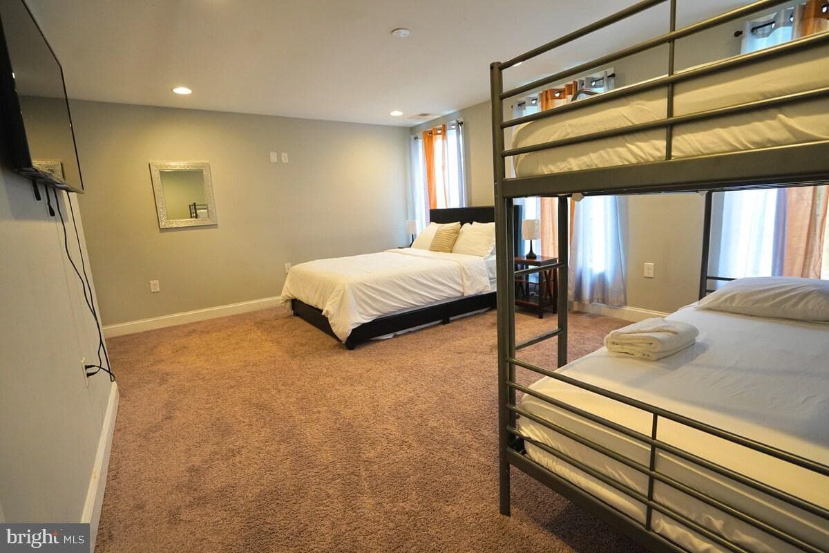 1505 E Baltimore Street E photo 22