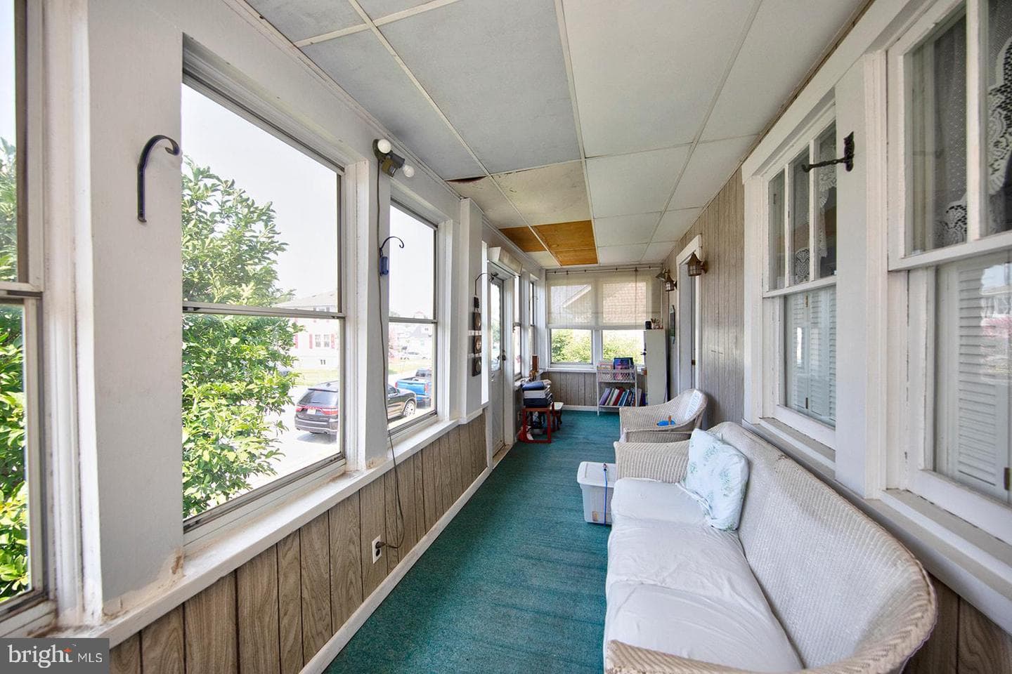 6523 Detroit Avenue photo 4