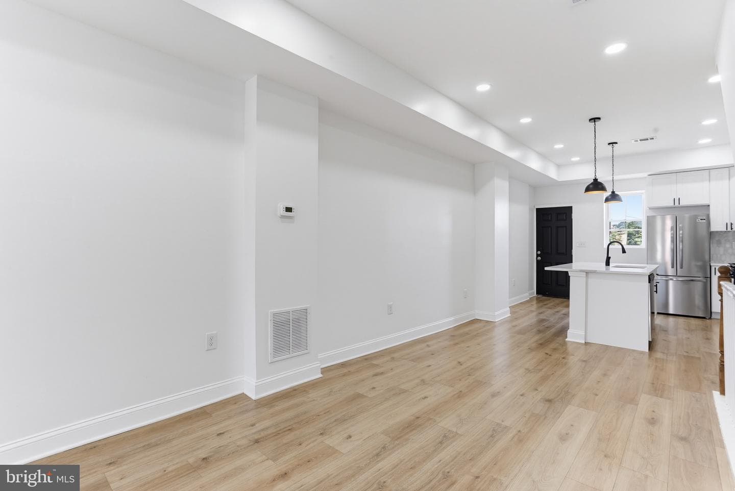 1315 N Broadway photo 11