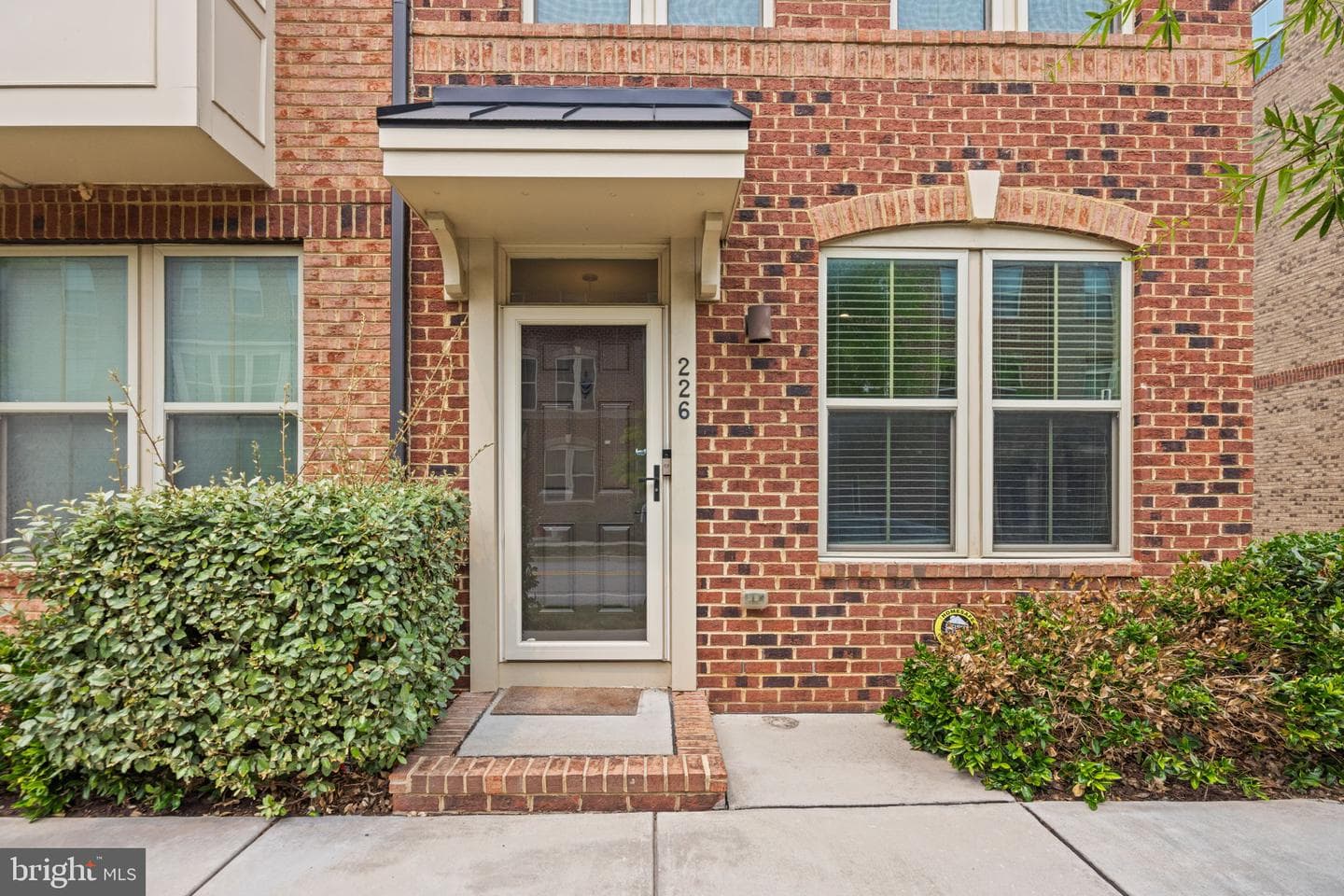 226 S Macon Street photo 32