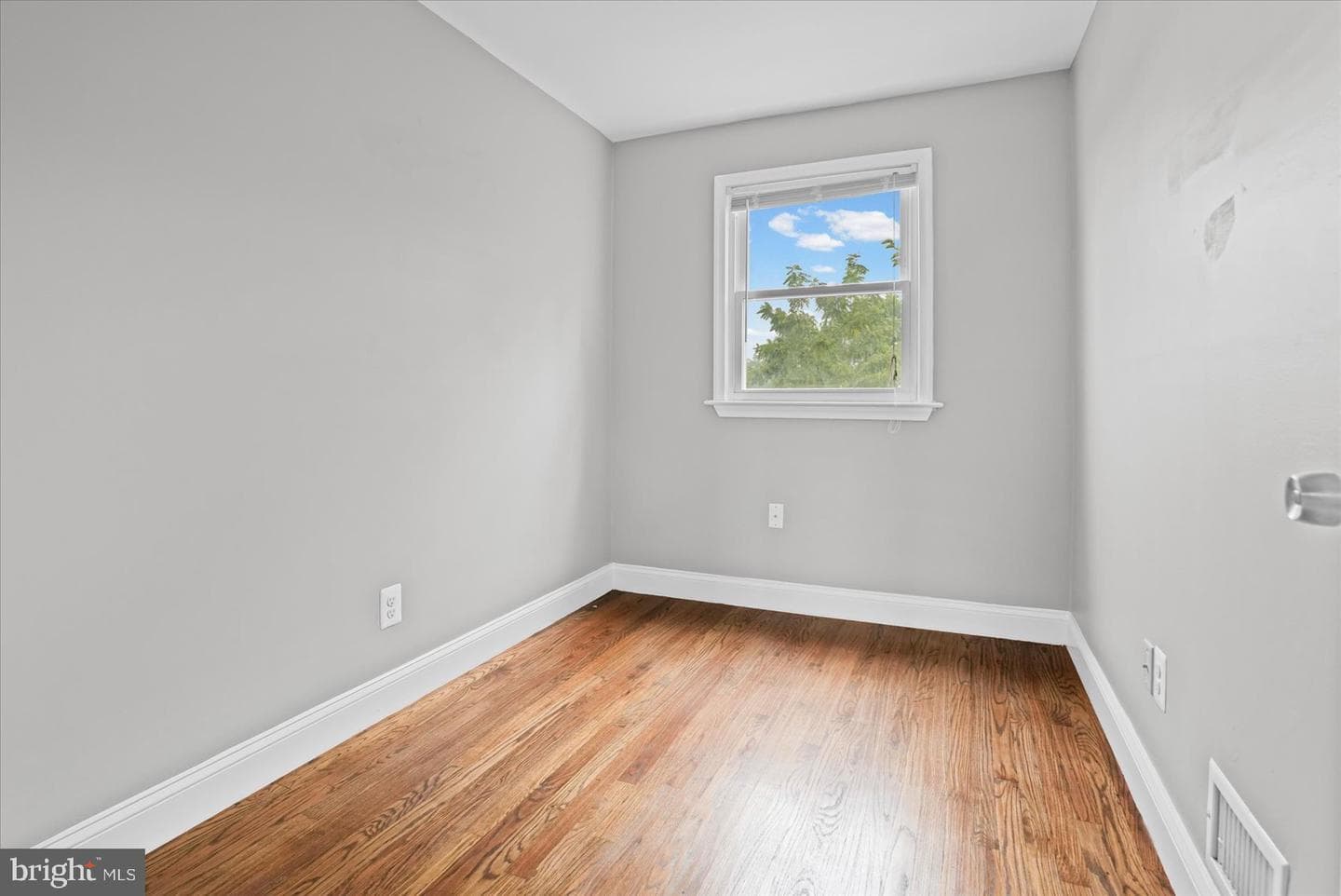 3631 Greenvale Road photo 21