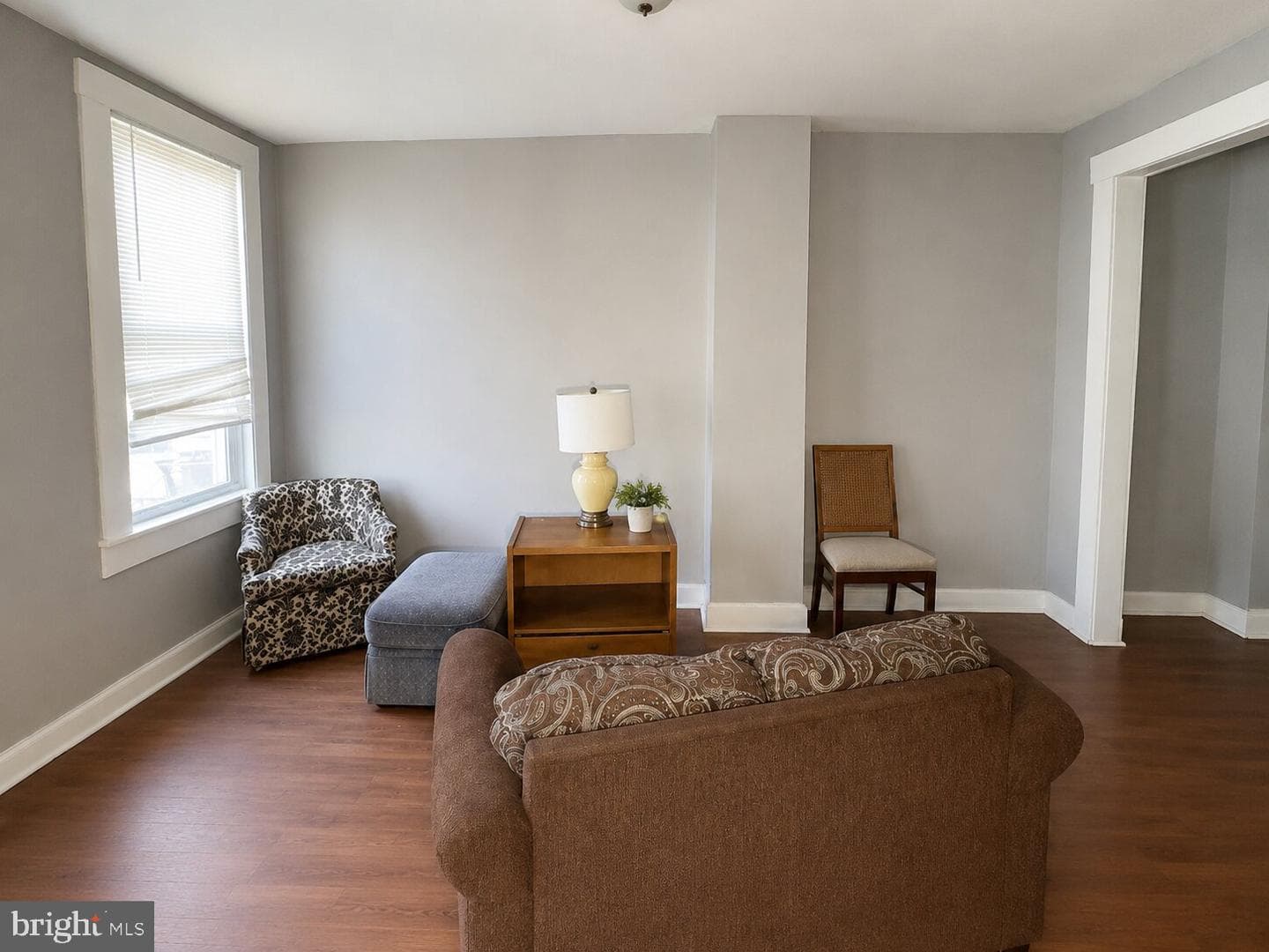 704 N Edgewood Street photo 3