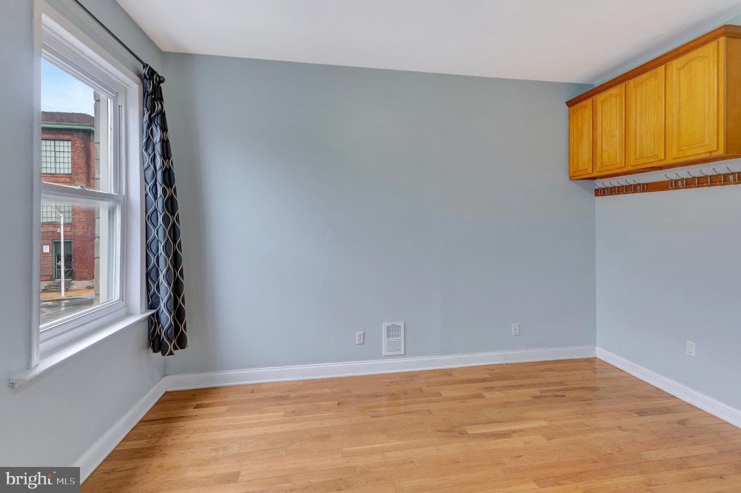 2425 Ashland Avenue photo 20