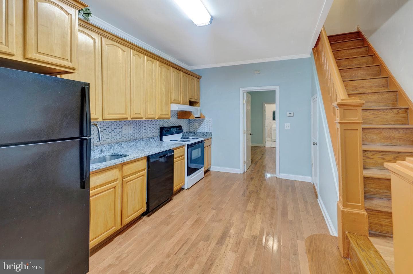 2425 Ashland Avenue photo 6