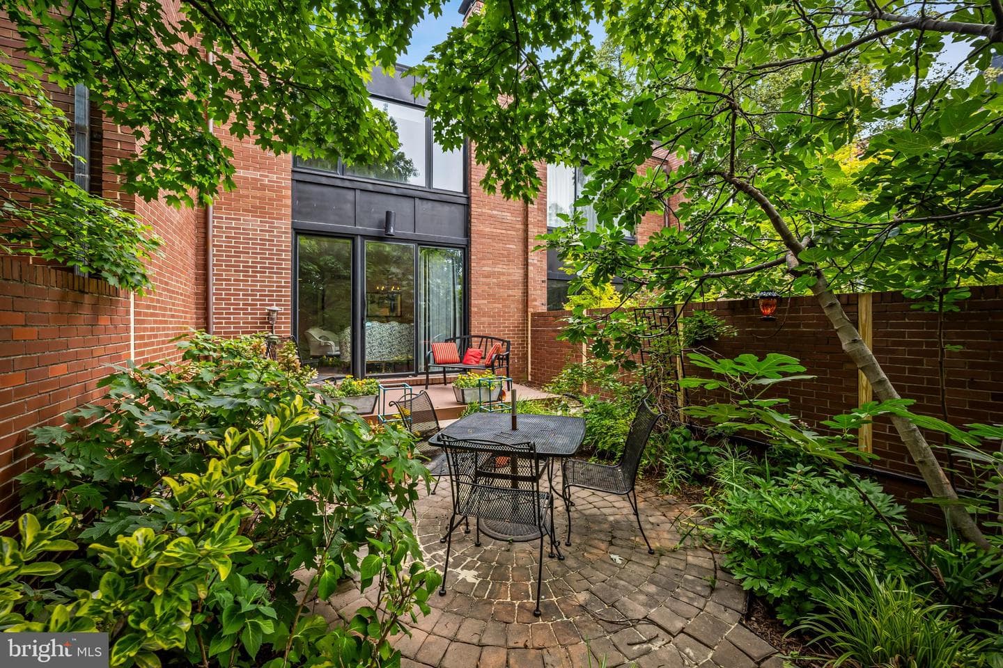 308 W Lafayette Avenue photo 37