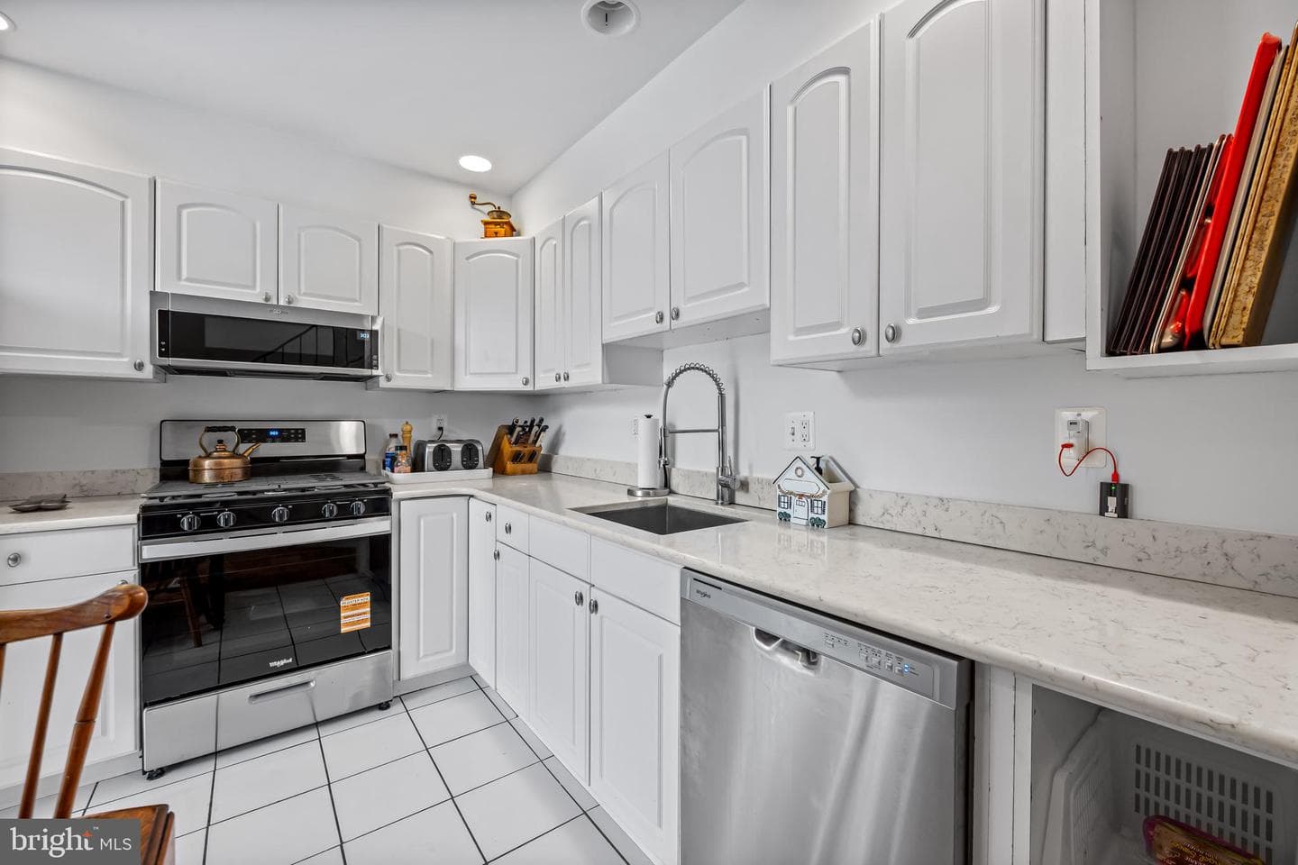 308 W Lafayette Avenue photo 7