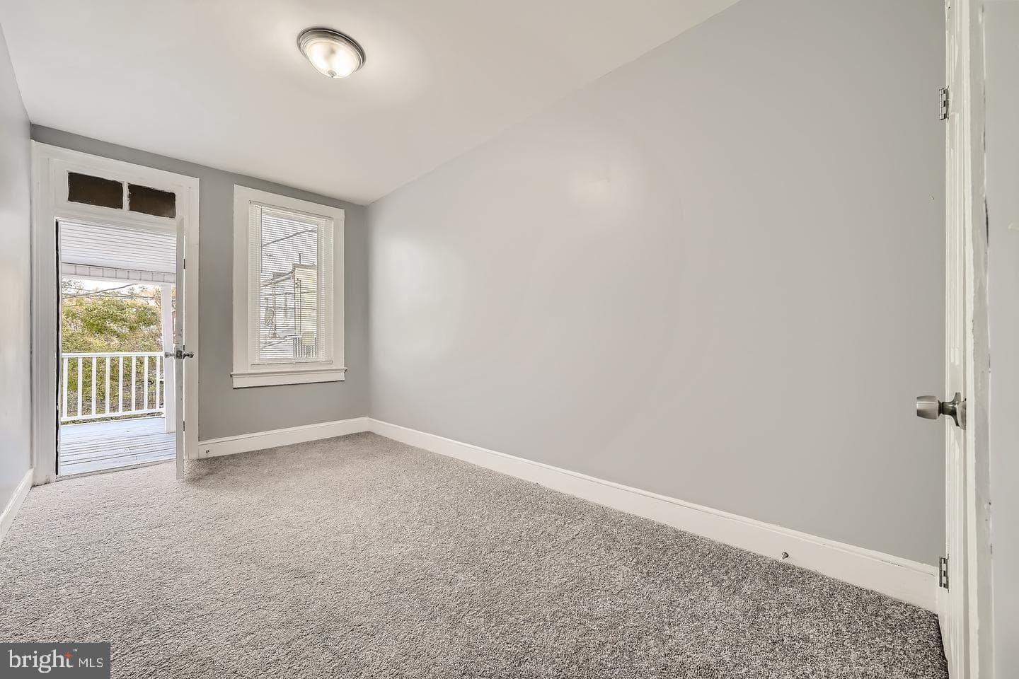 1500 N Rosedale Street photo 17