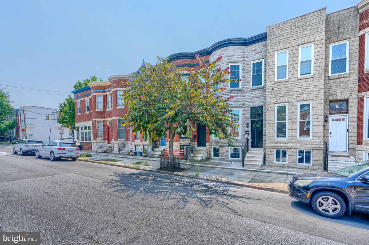 110 N Lakewood Avenue photo 4