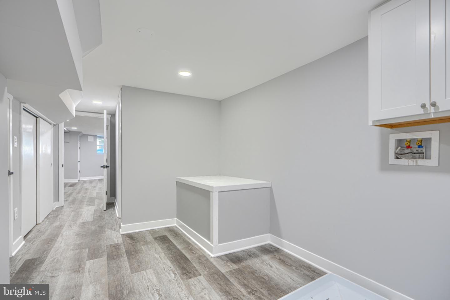 110 N Lakewood Avenue photo 44