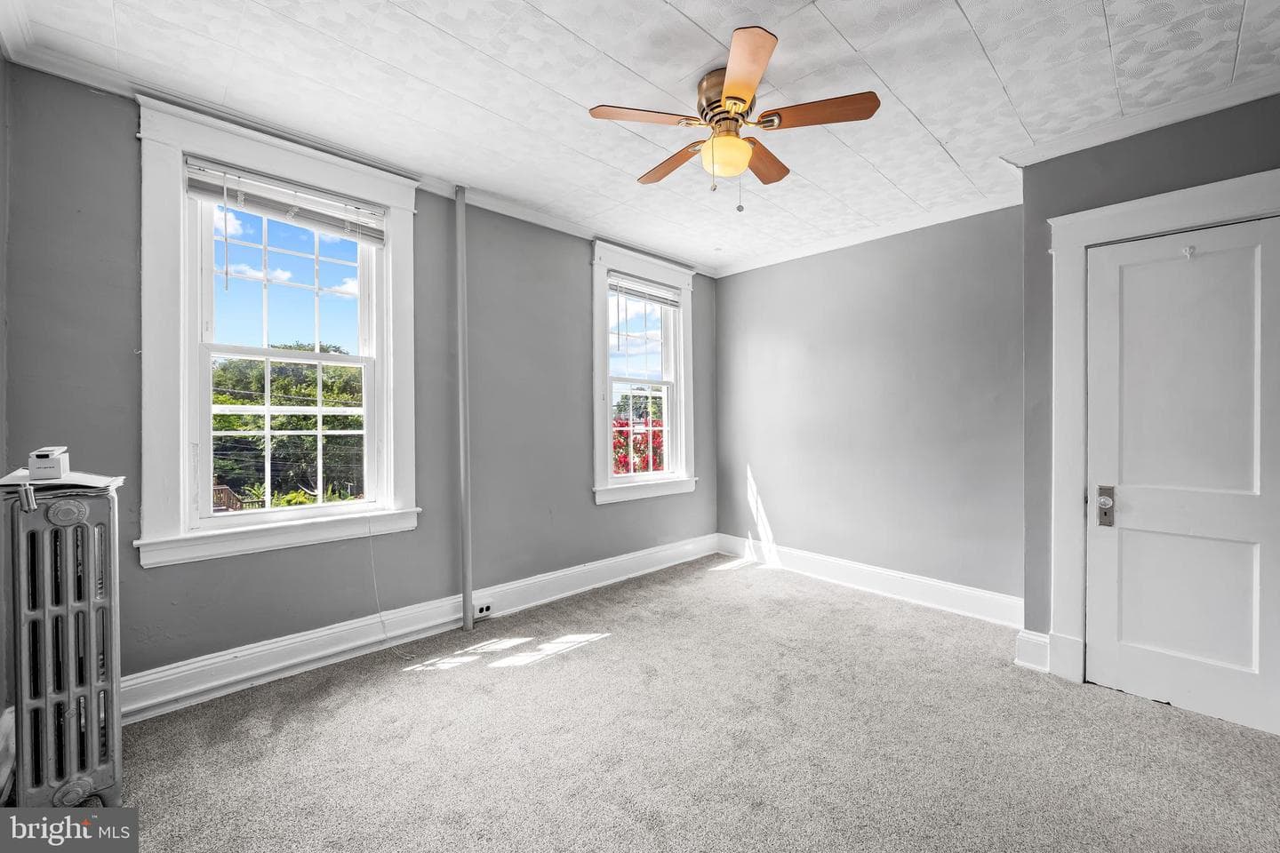 1109 W 40th Street photo 20