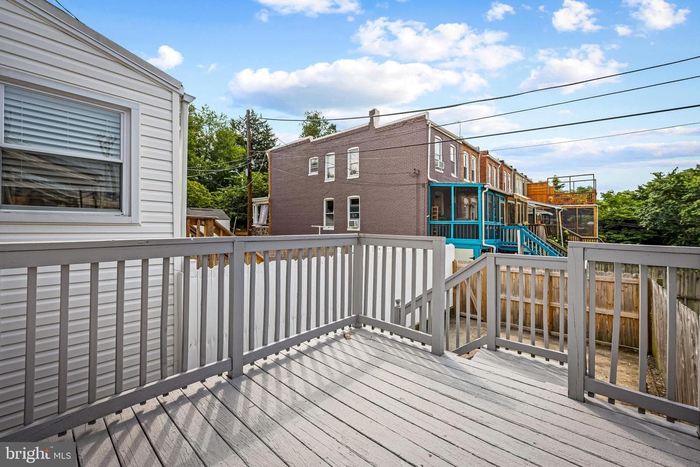 1109 W 40th Street photo 27