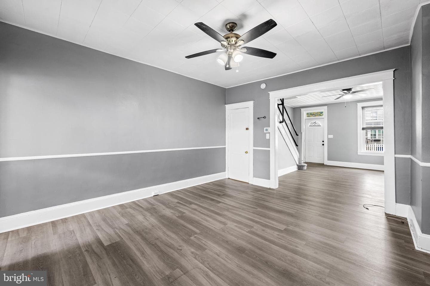 1109 W 40th Street photo 8