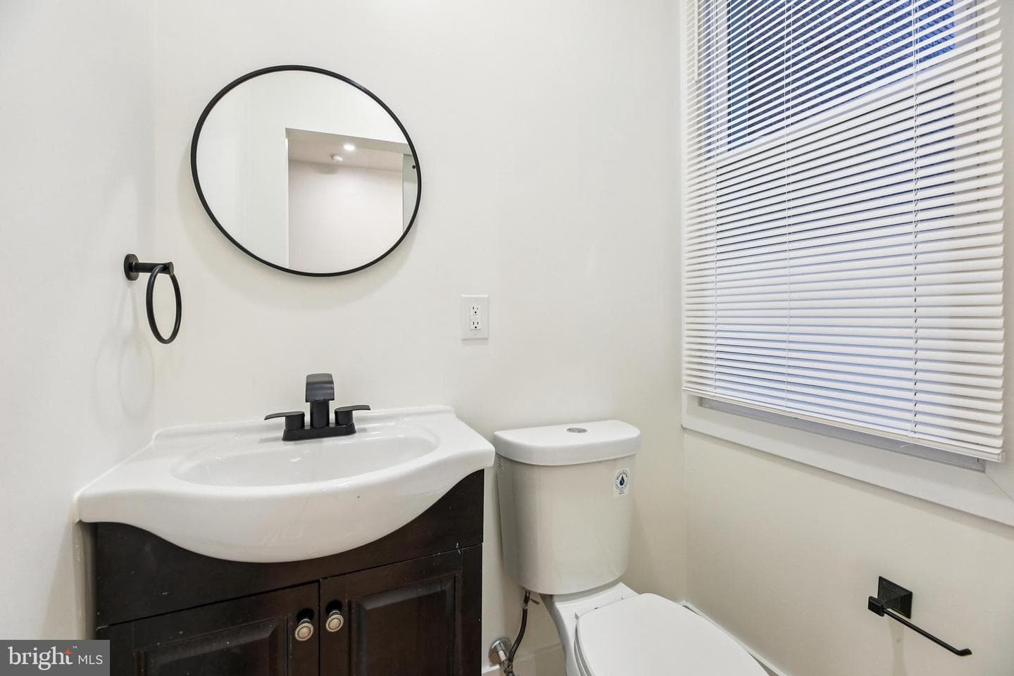 2117 Homewood Avenue photo 10