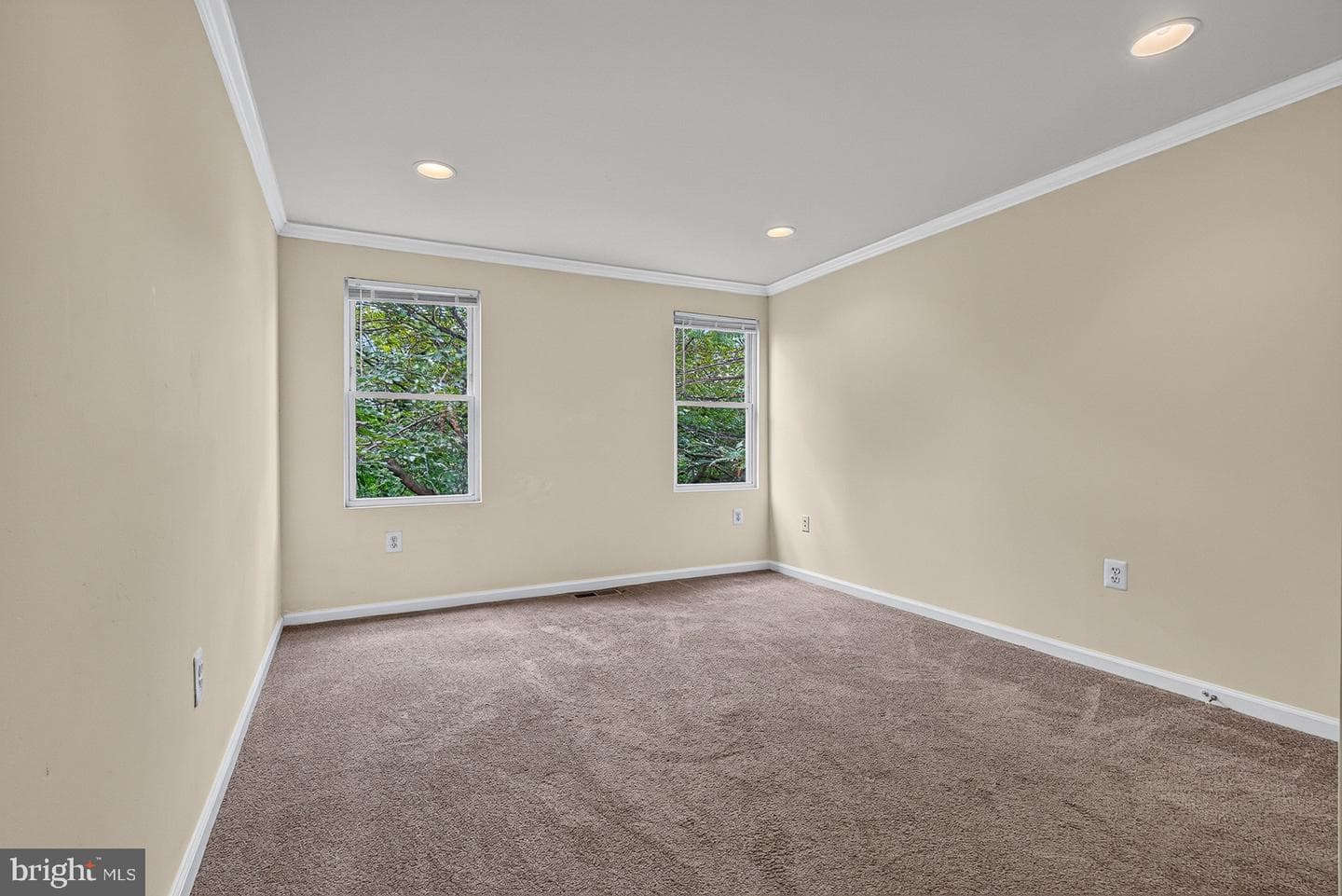 418 N Chester Street photo 15