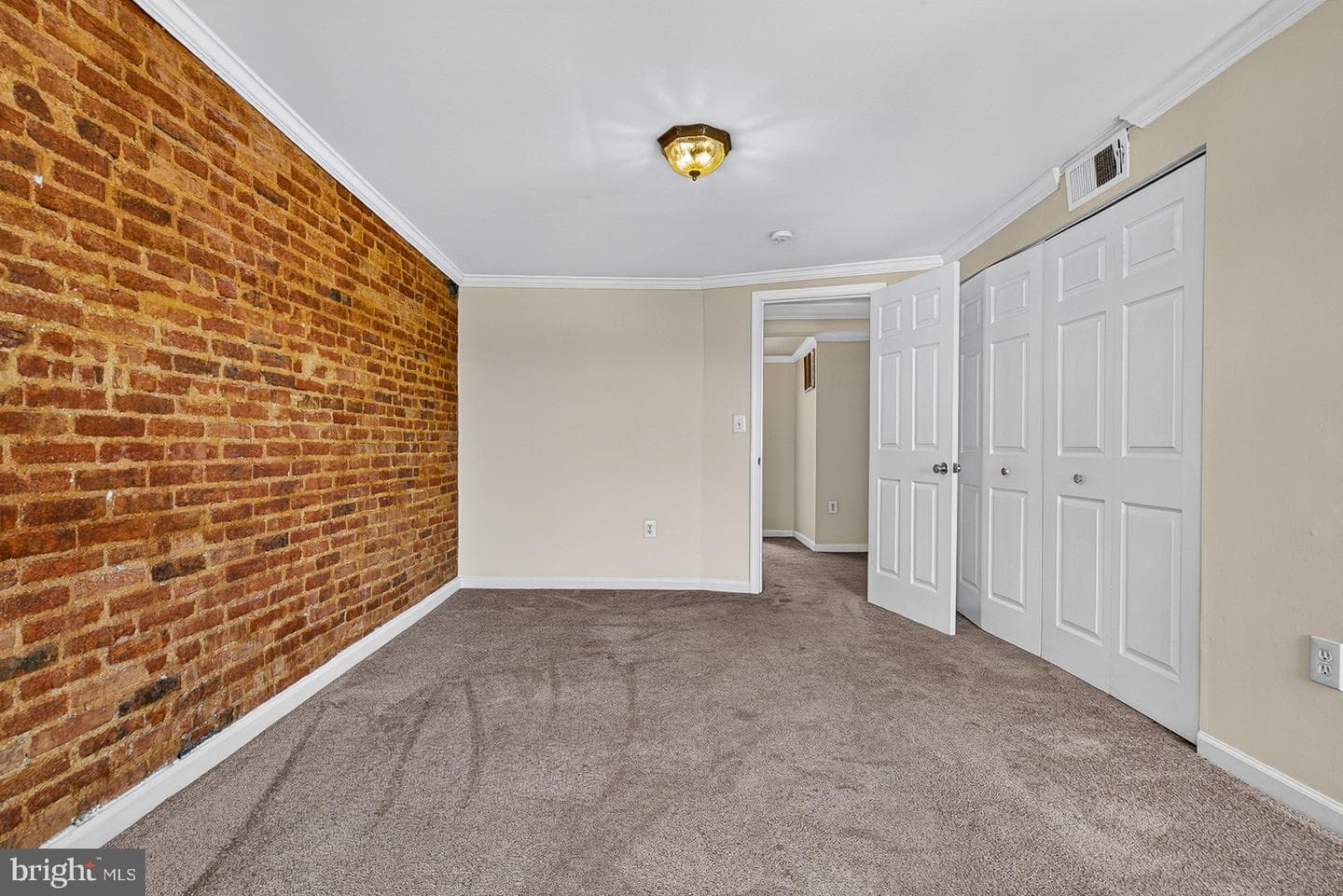 418 N Chester Street photo 26