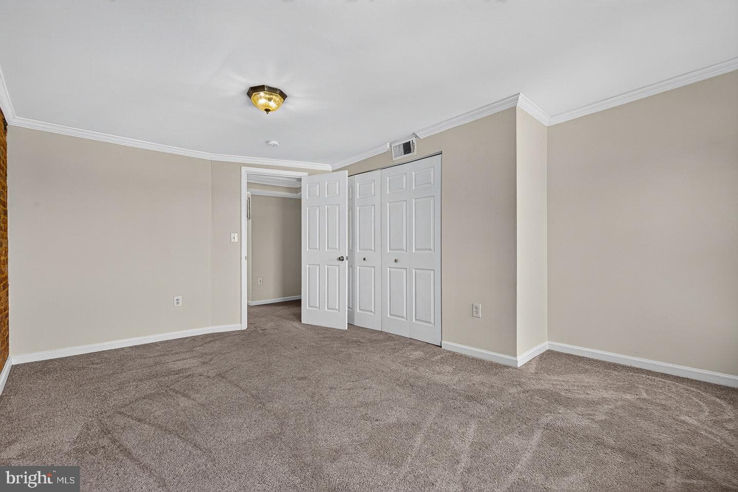 418 N Chester Street photo 27