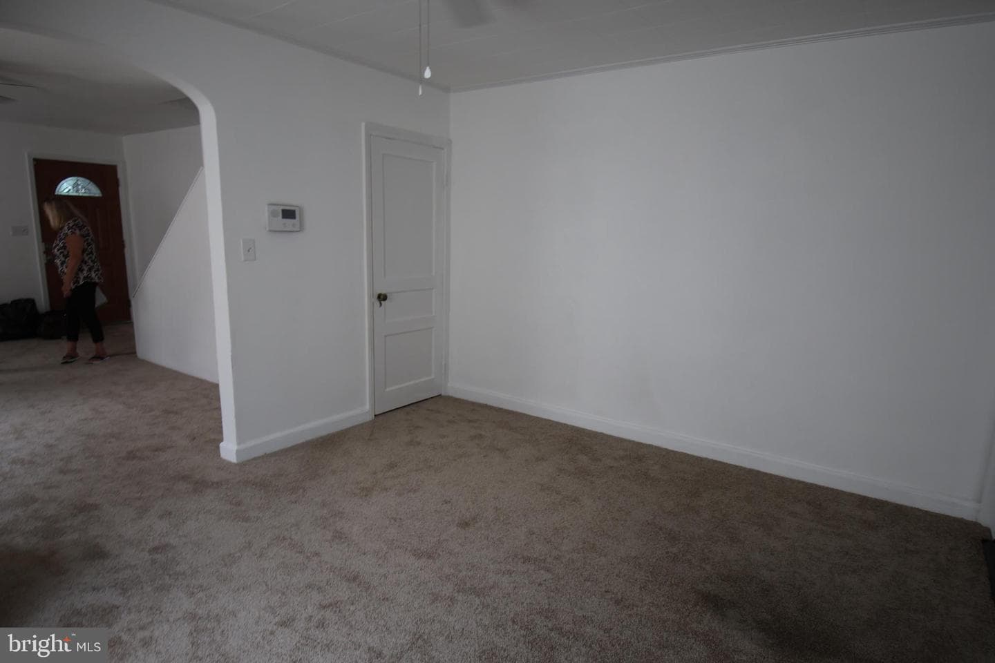 1901 Deering Avenue photo 6