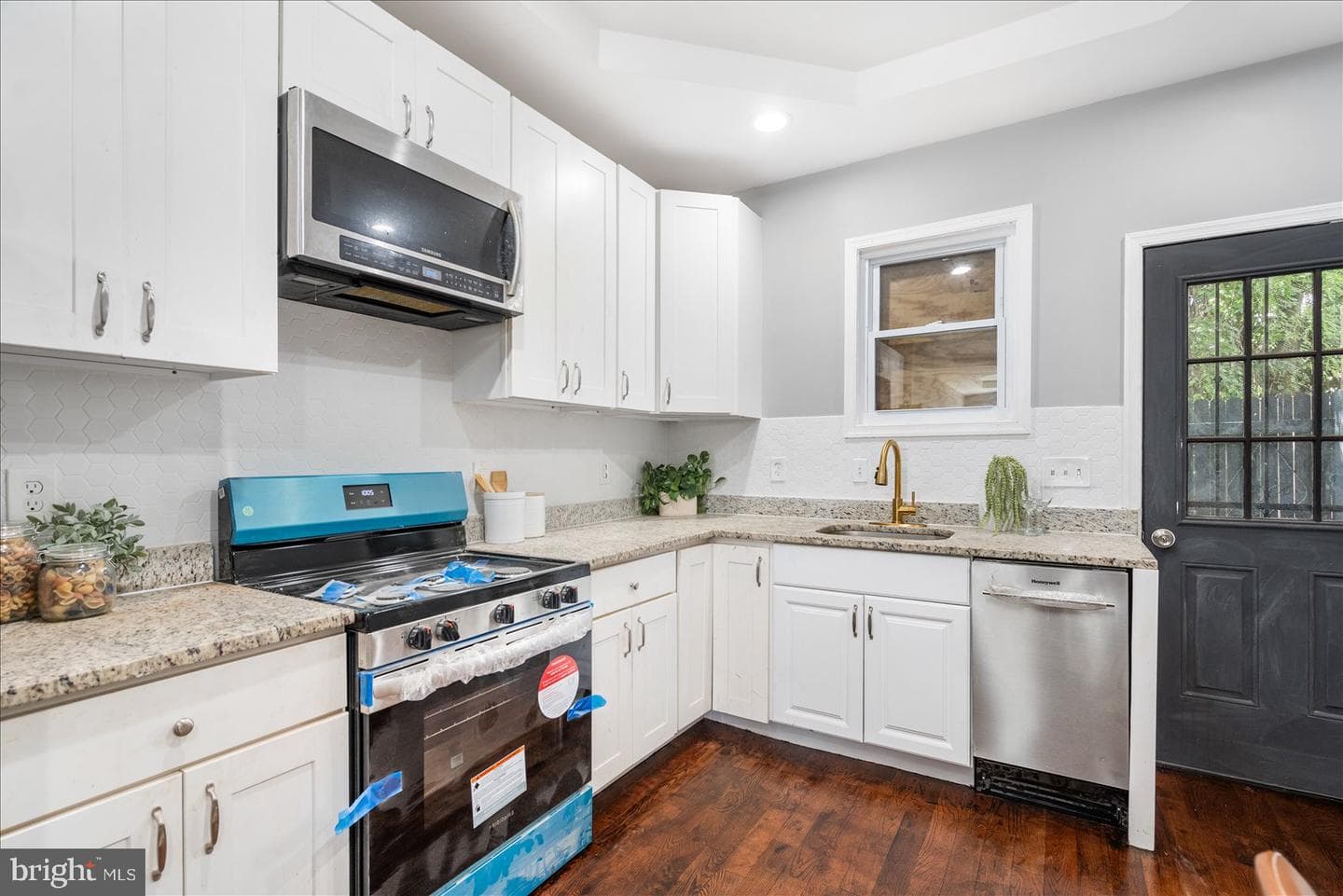 922 N Caroline Street photo 6