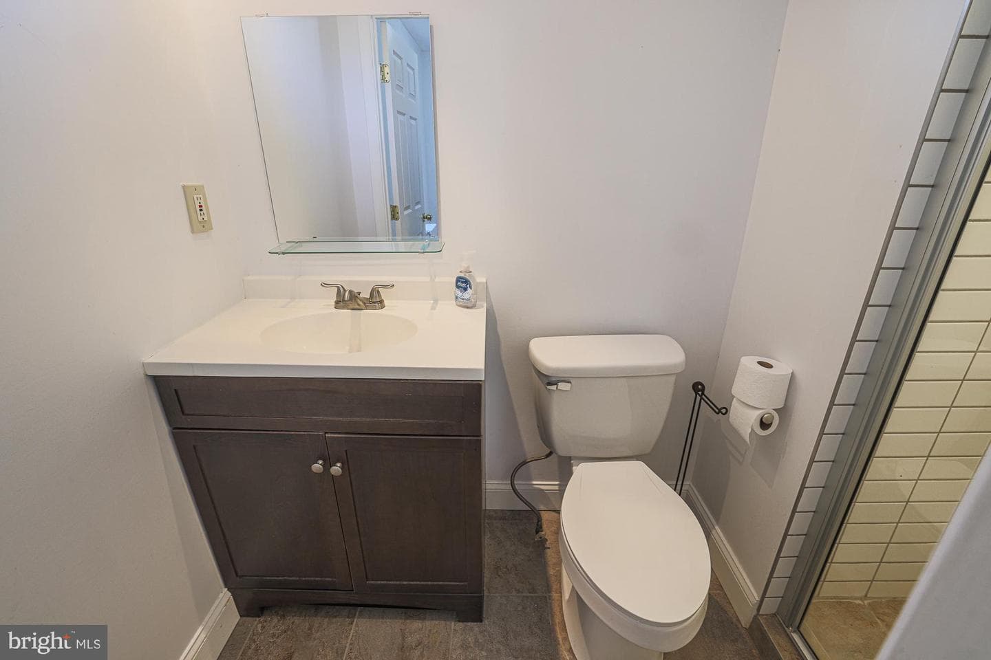 2421 Fait Avenue photo 18