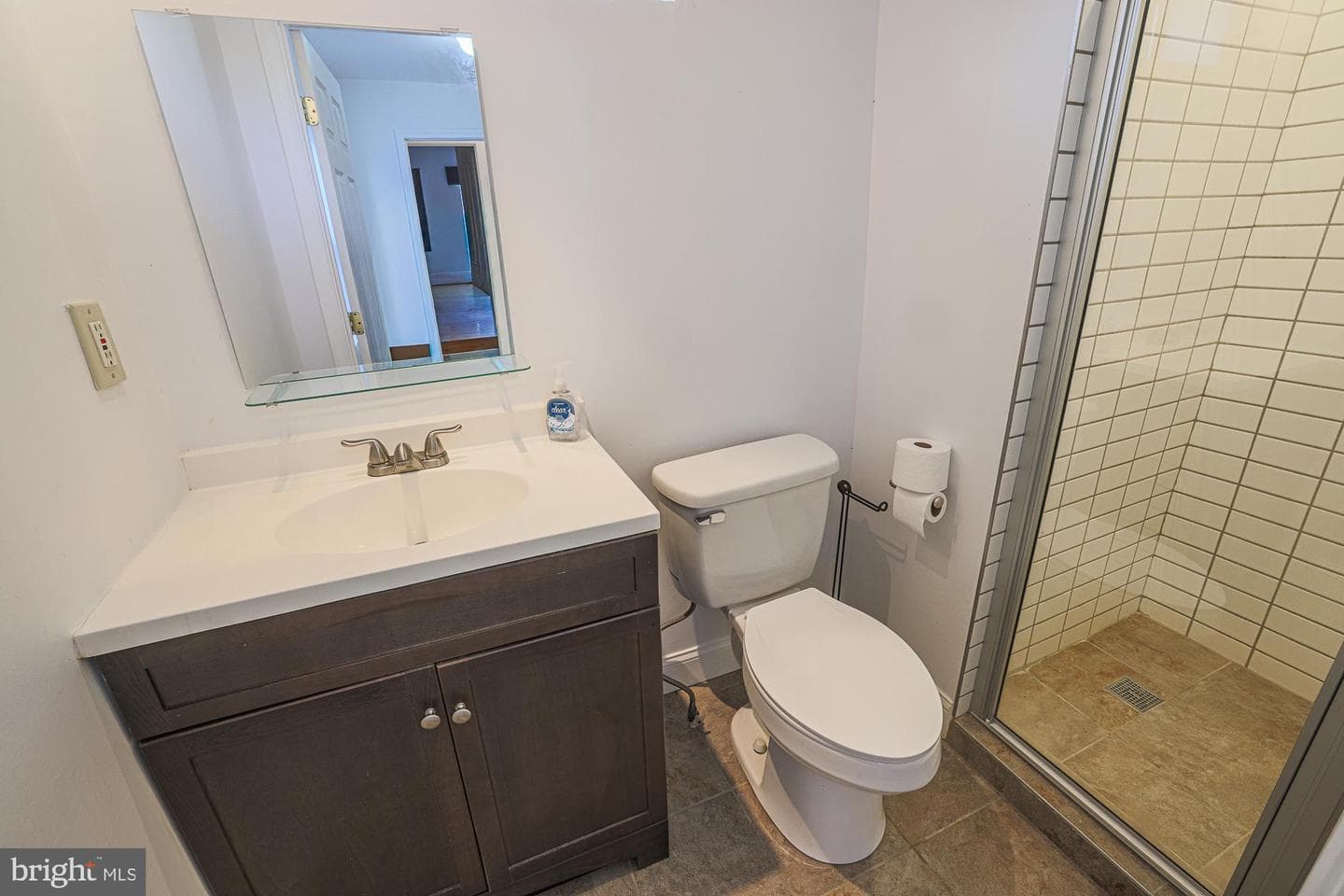 2421 Fait Avenue photo 19