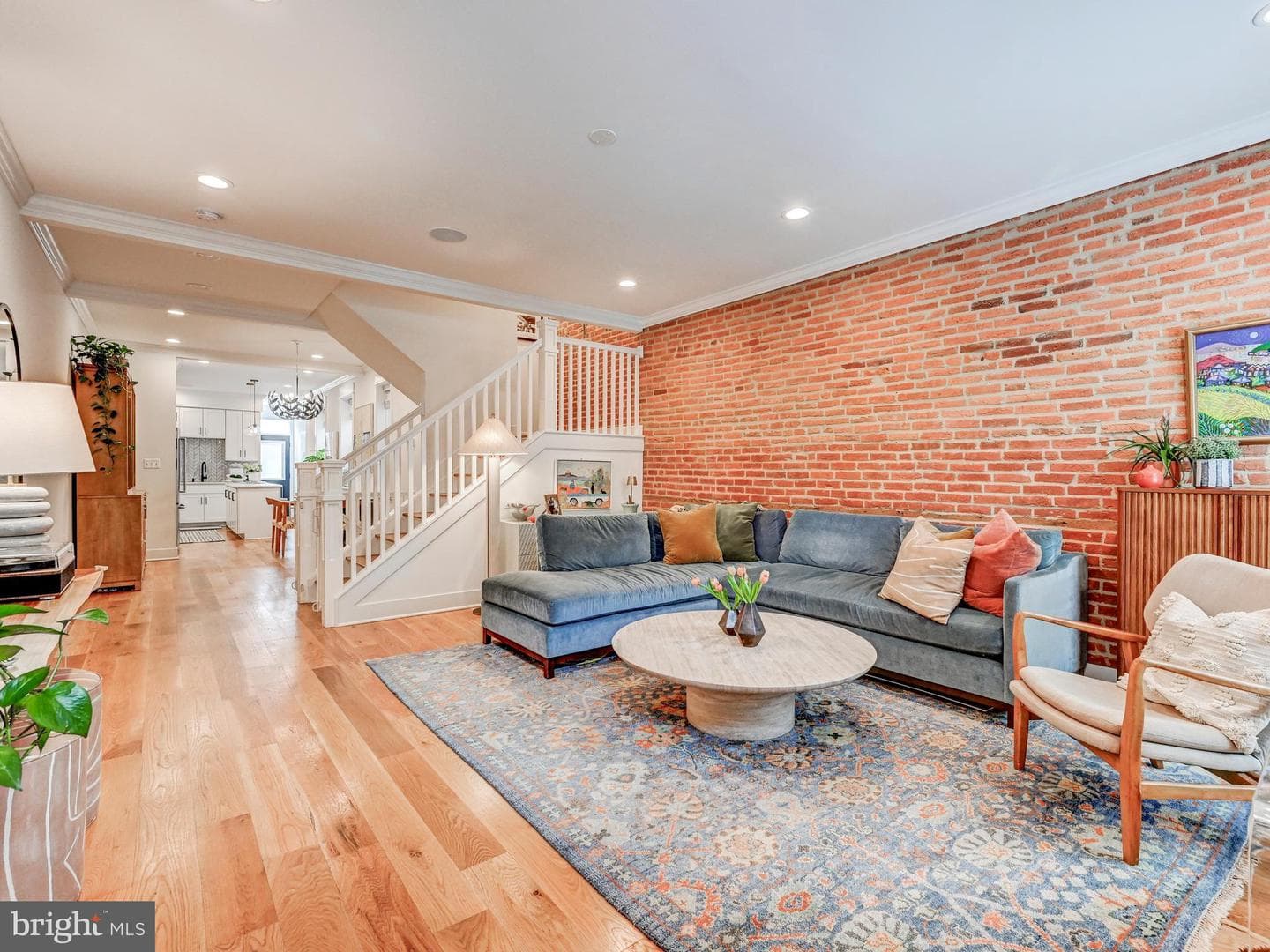 2021 E Lombard Street photo 4
