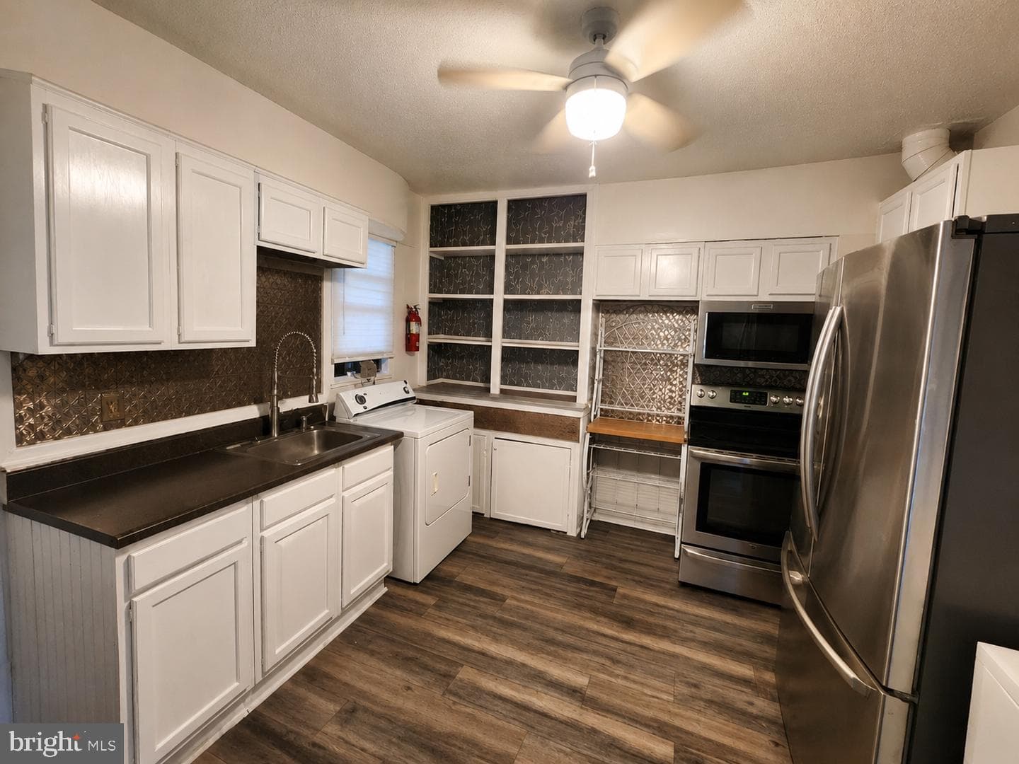 3336 Frederick Avenue photo 11