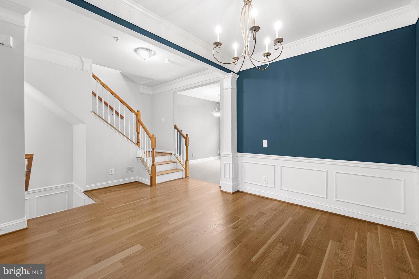 1420 Benjamin Street photo 10