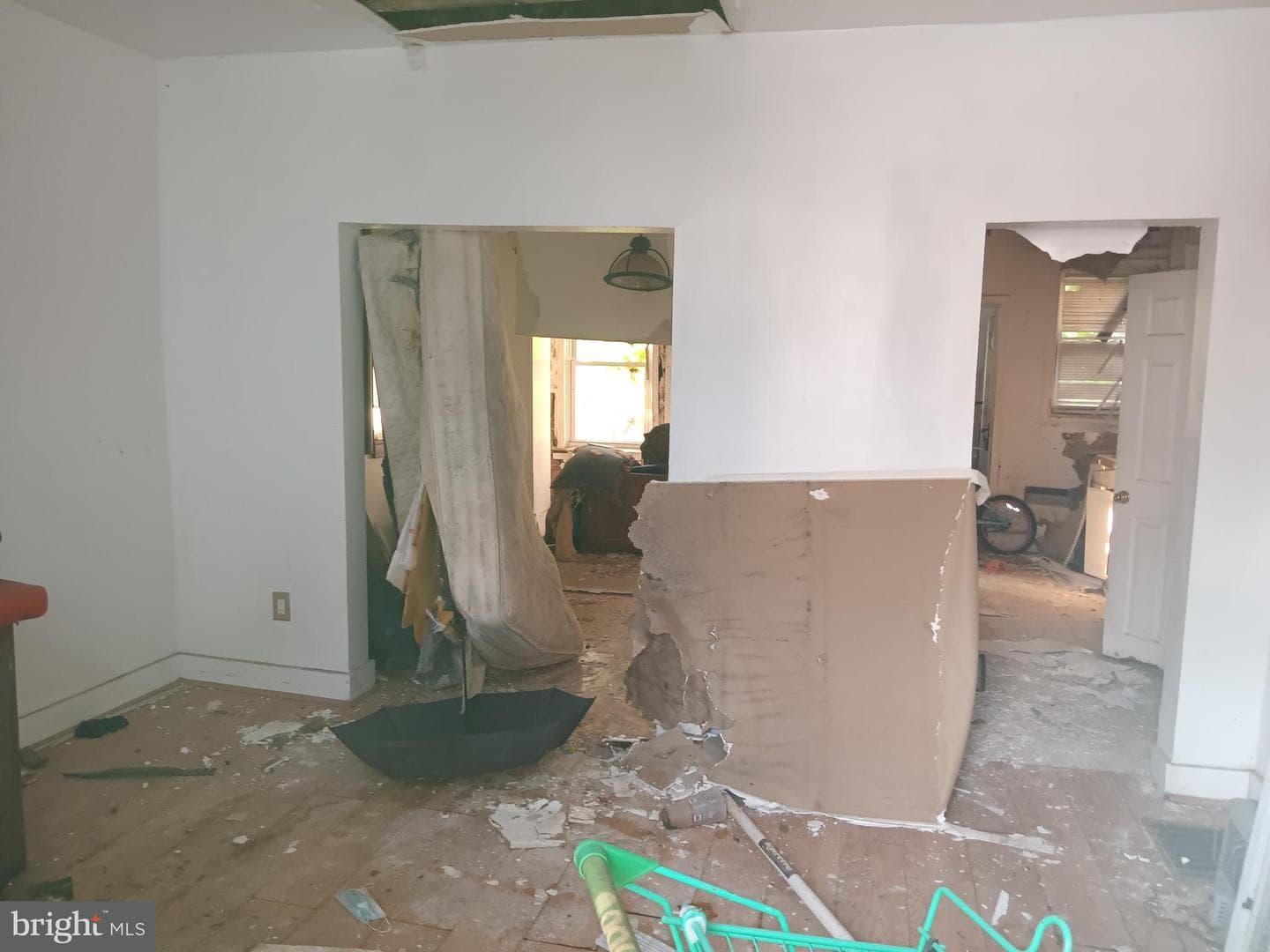 3916 Ridgewood Avenue photo 3