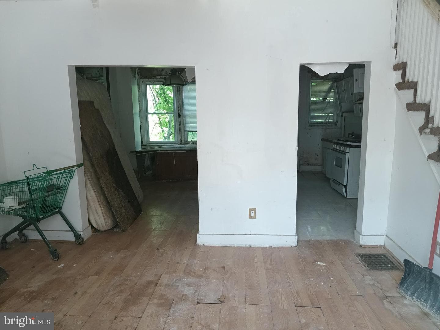 3916 Ridgewood Avenue photo 6