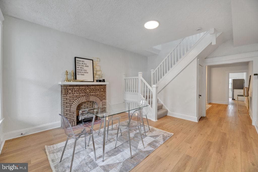 517 E 38th Street photo 10