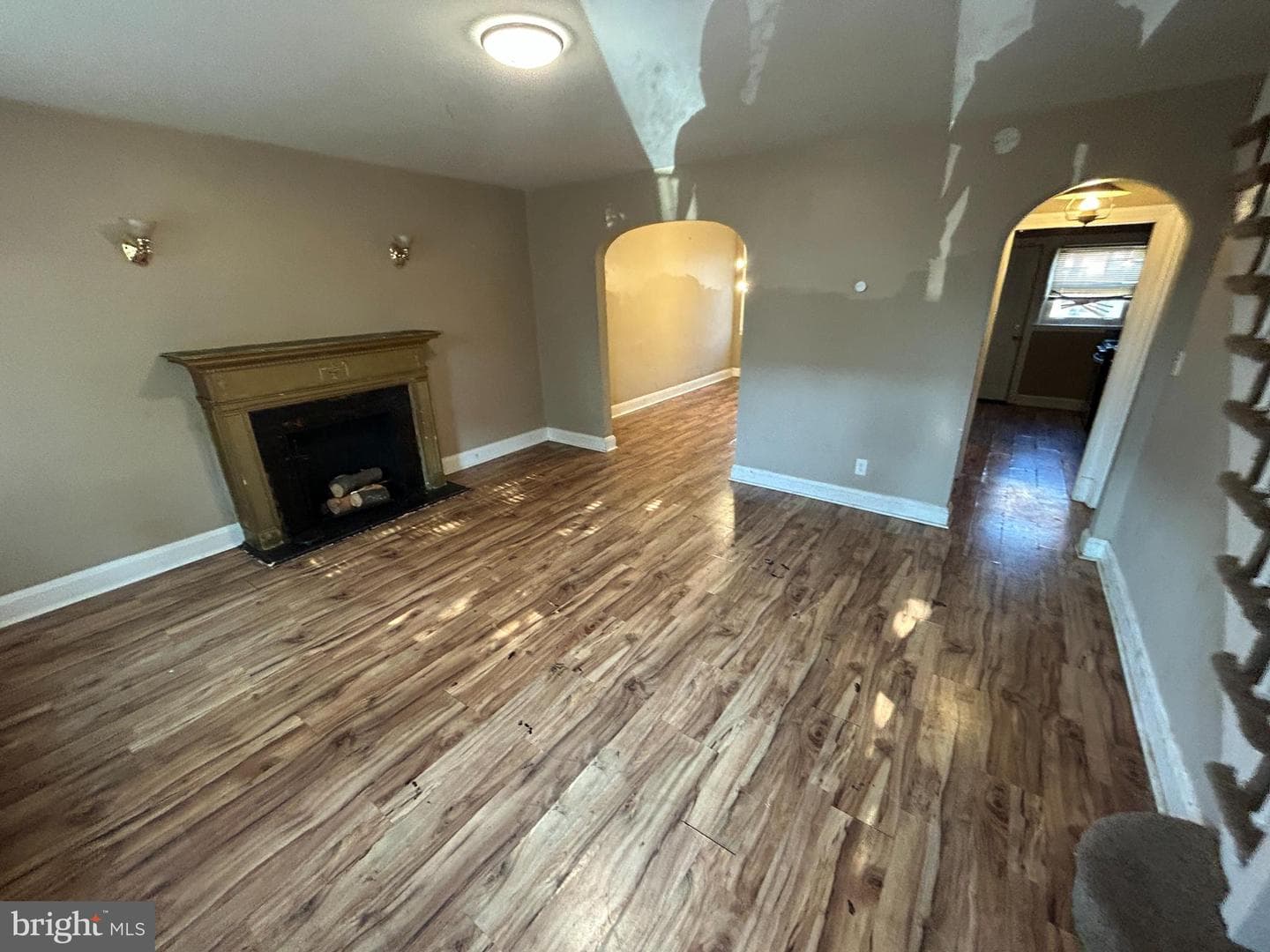 4 N Bernice Avenue photo 4