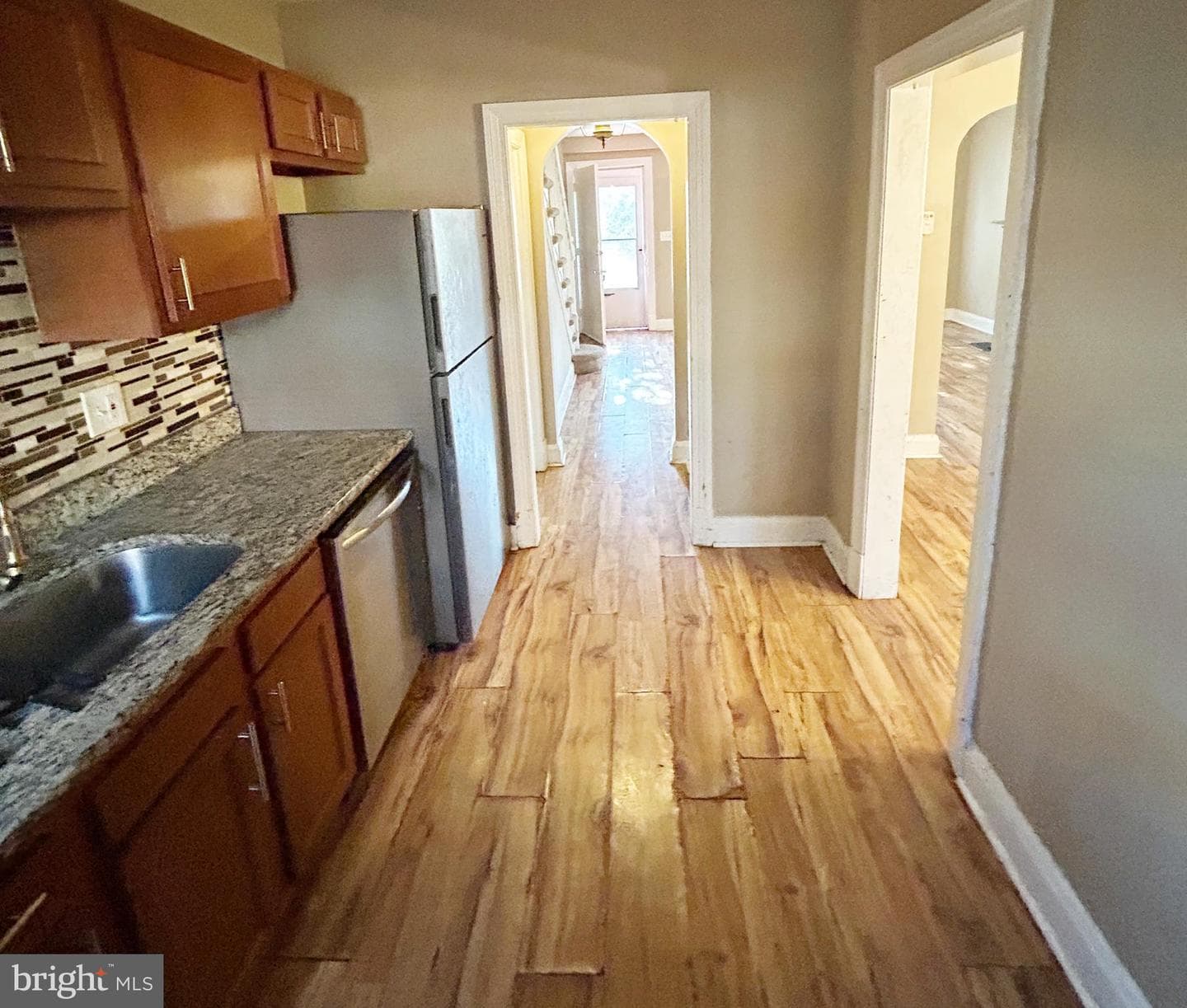 4 N Bernice Avenue photo 8