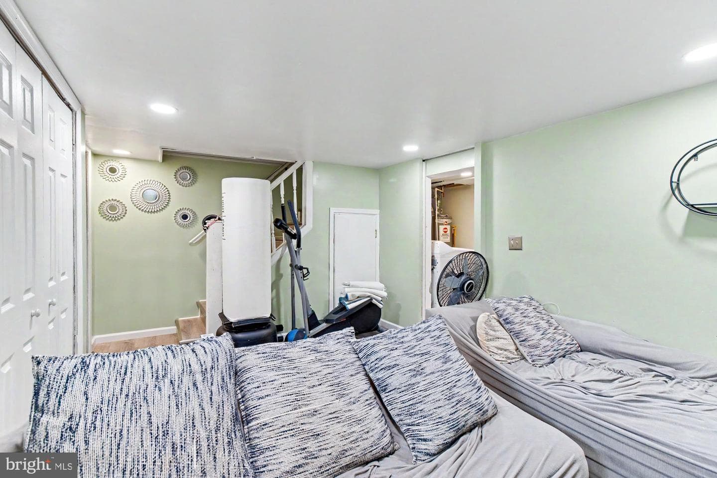 315 Mount Holly Street photo 32