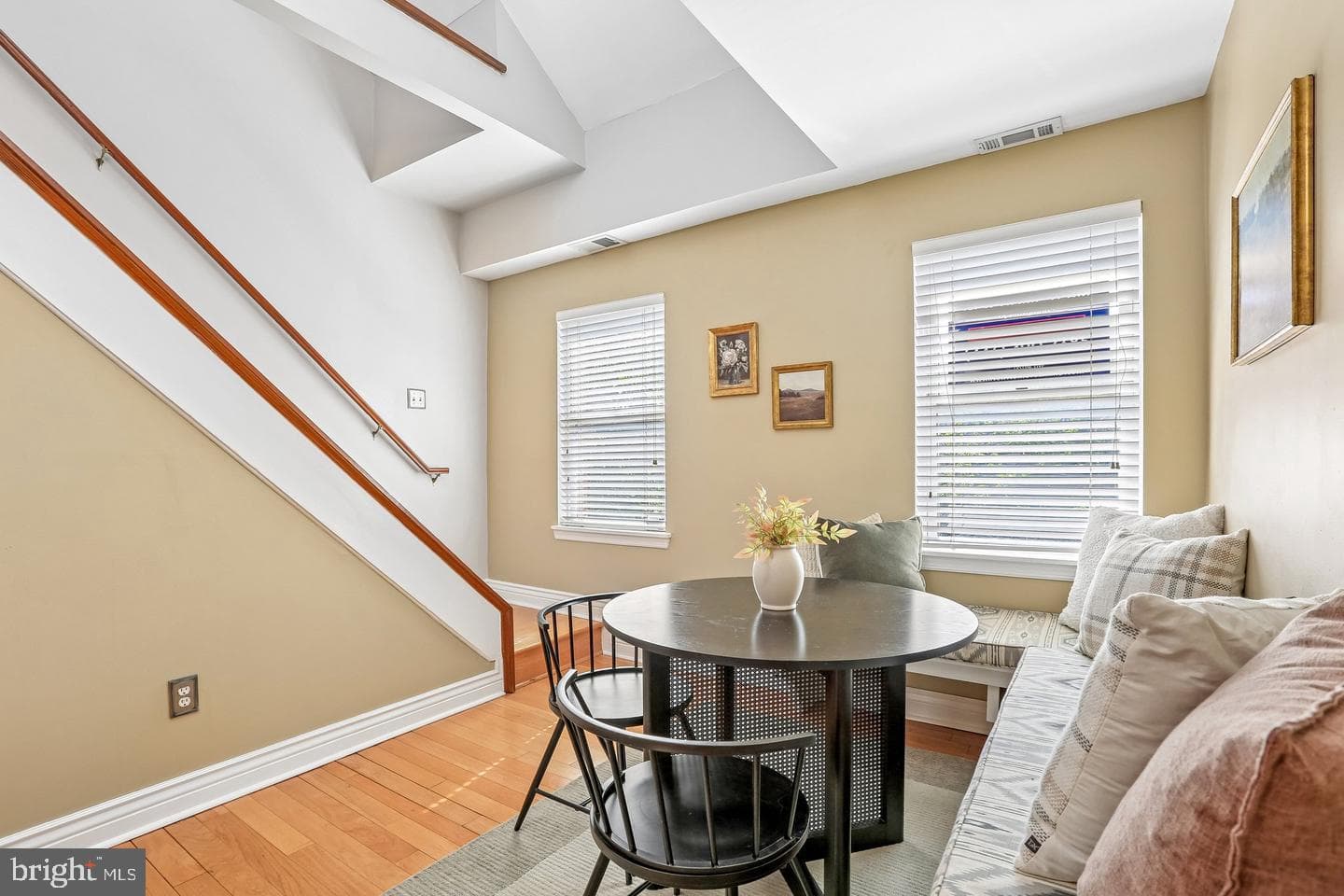 32 W Montgomery Street #f photo 4