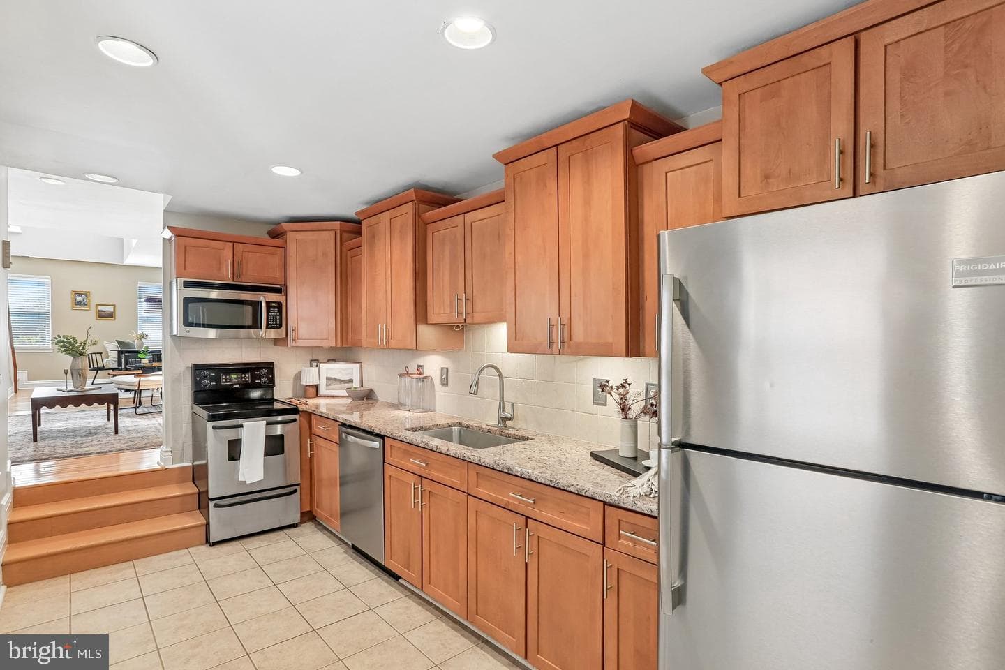 32 W Montgomery Street #f photo 5
