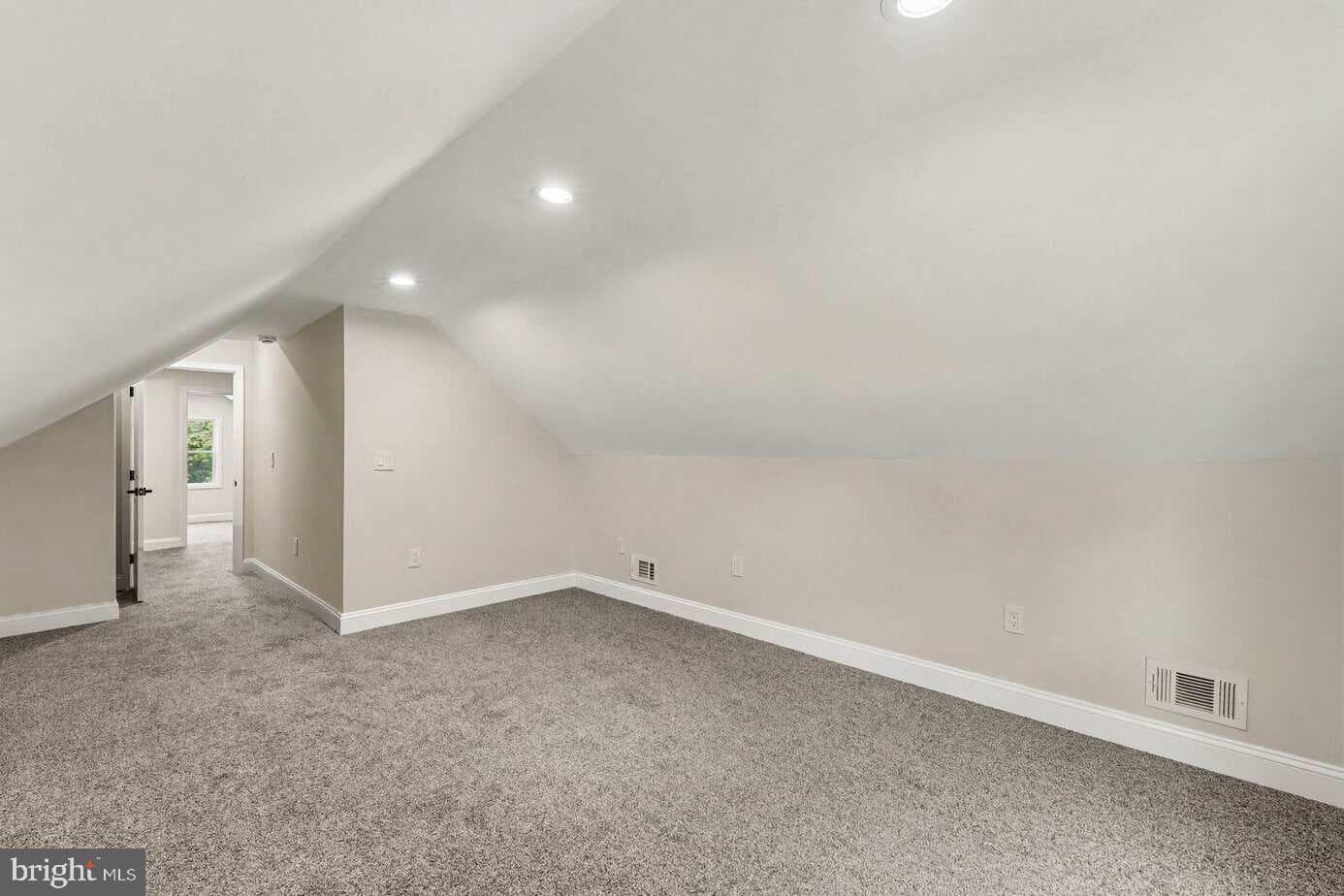 3710 Southern Avenue photo 15