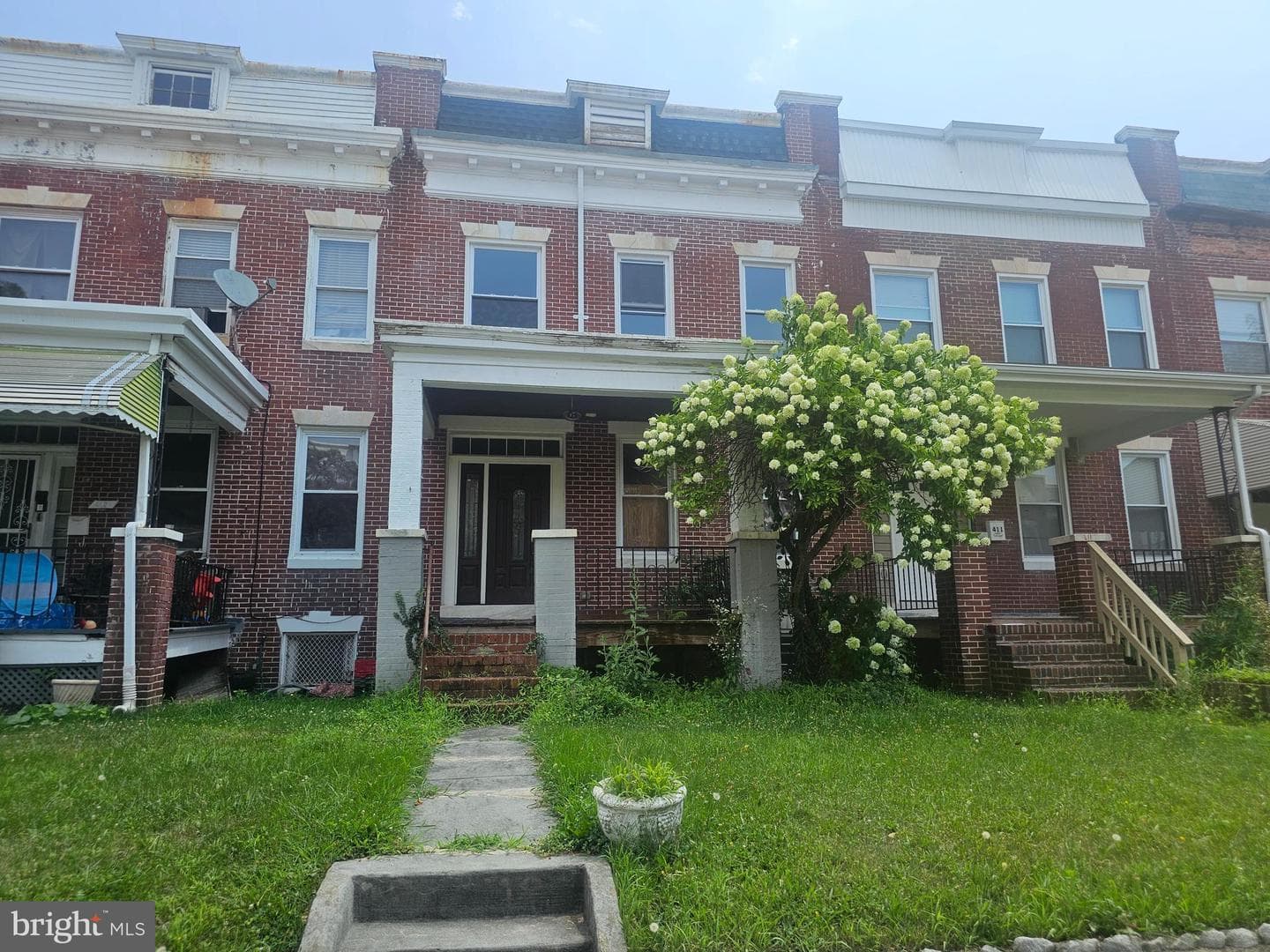 413 Lyndhurst Street photo 3
