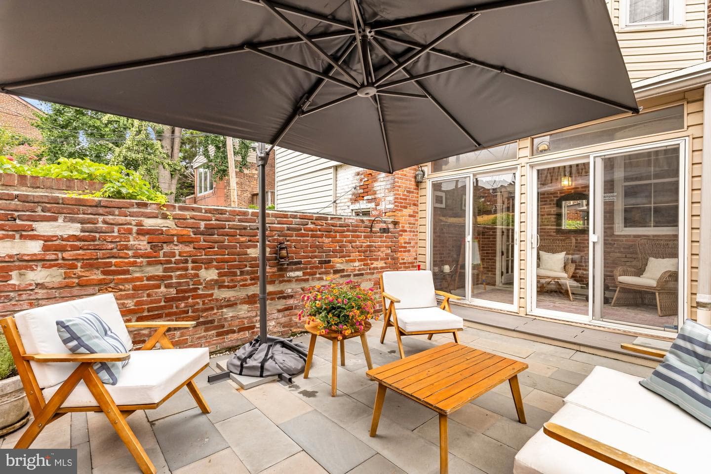 115 E Montgomery Street photo 19