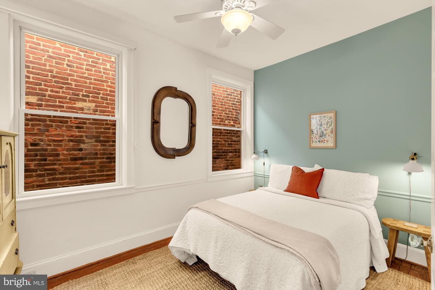 115 E Montgomery Street photo 23