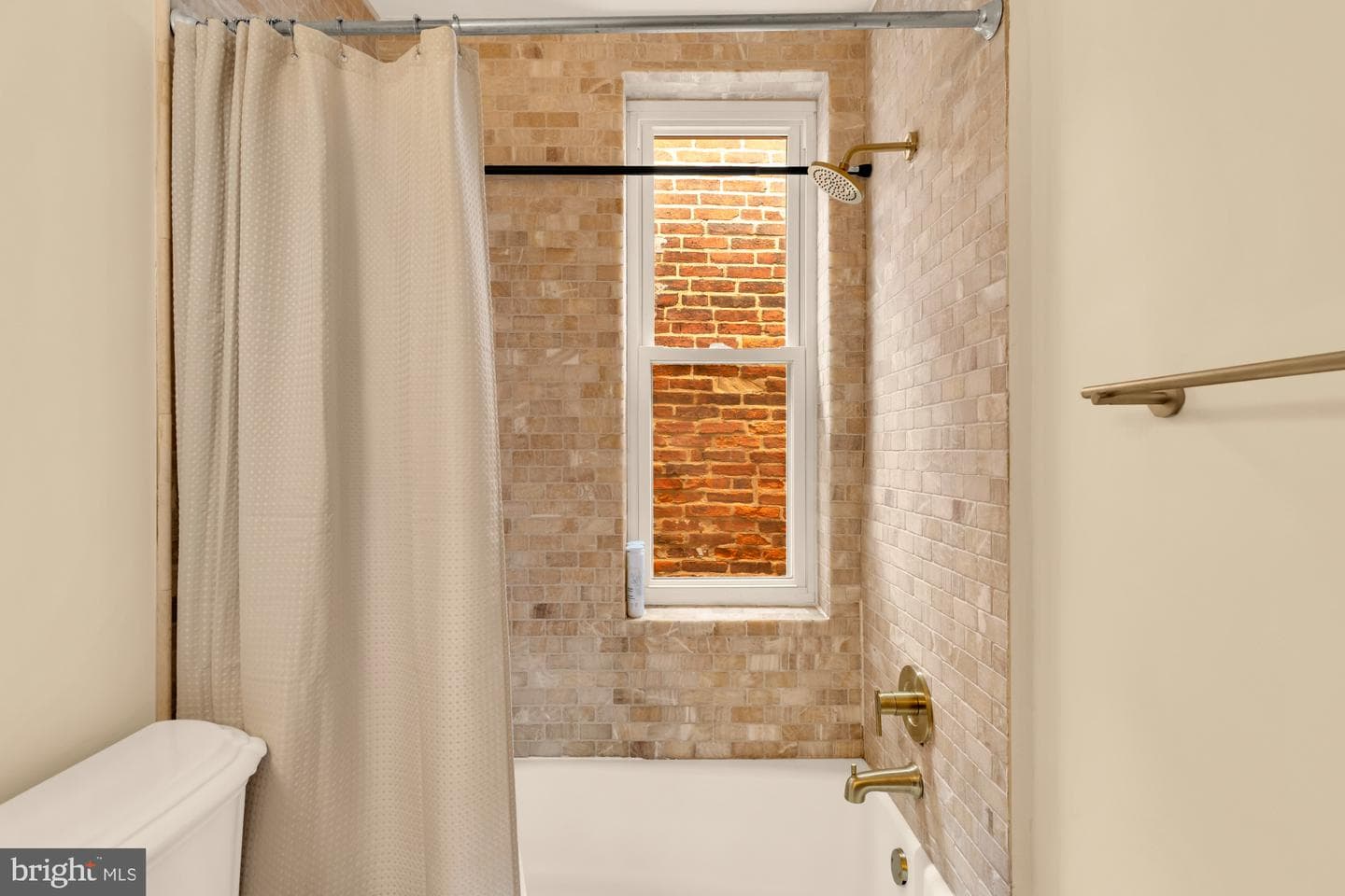 115 E Montgomery Street photo 26