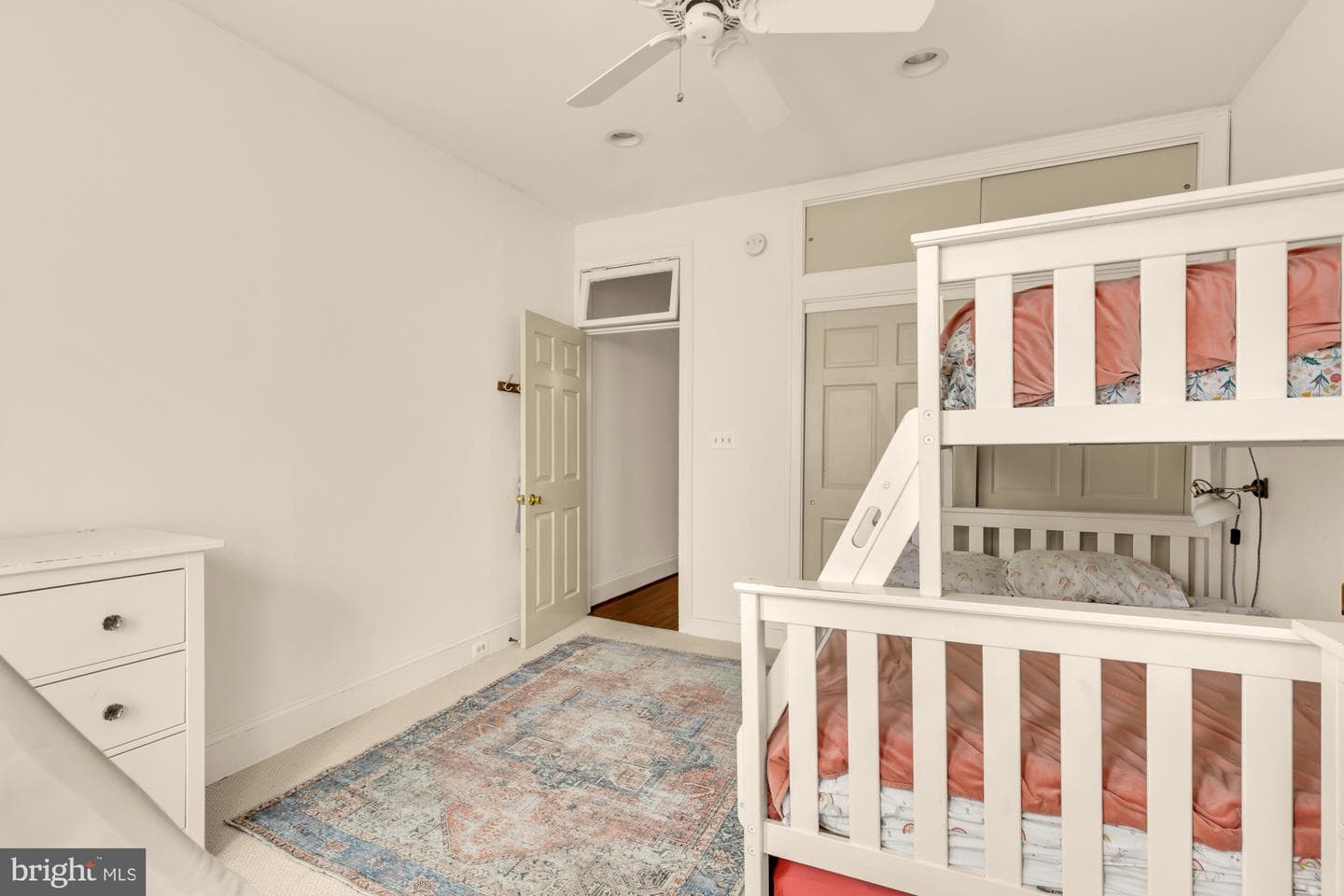 115 E Montgomery Street photo 28