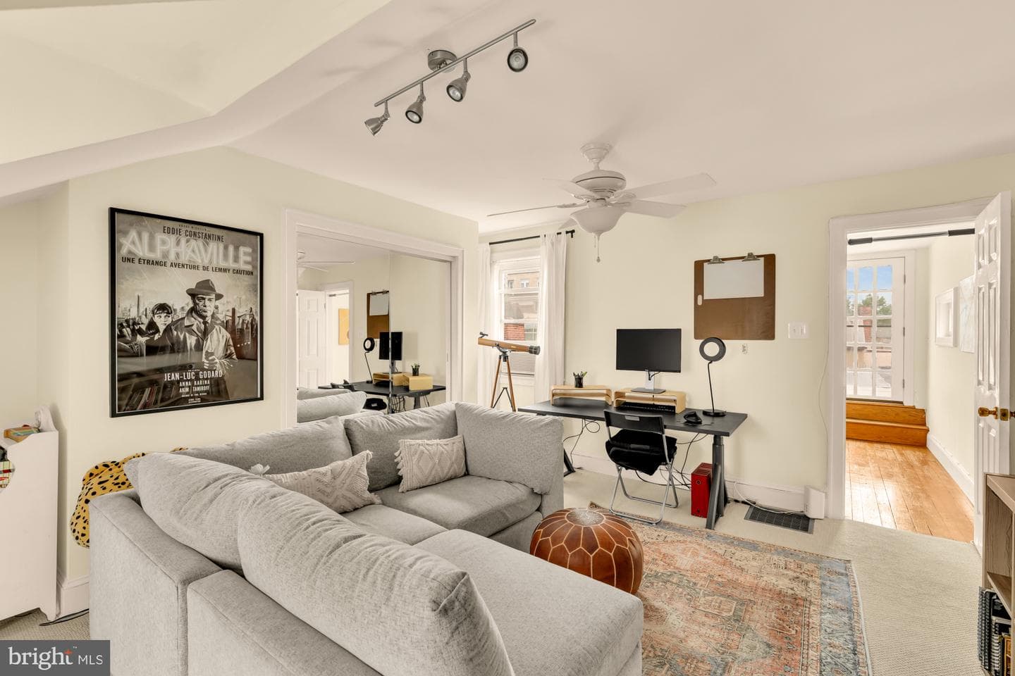 115 E Montgomery Street photo 30